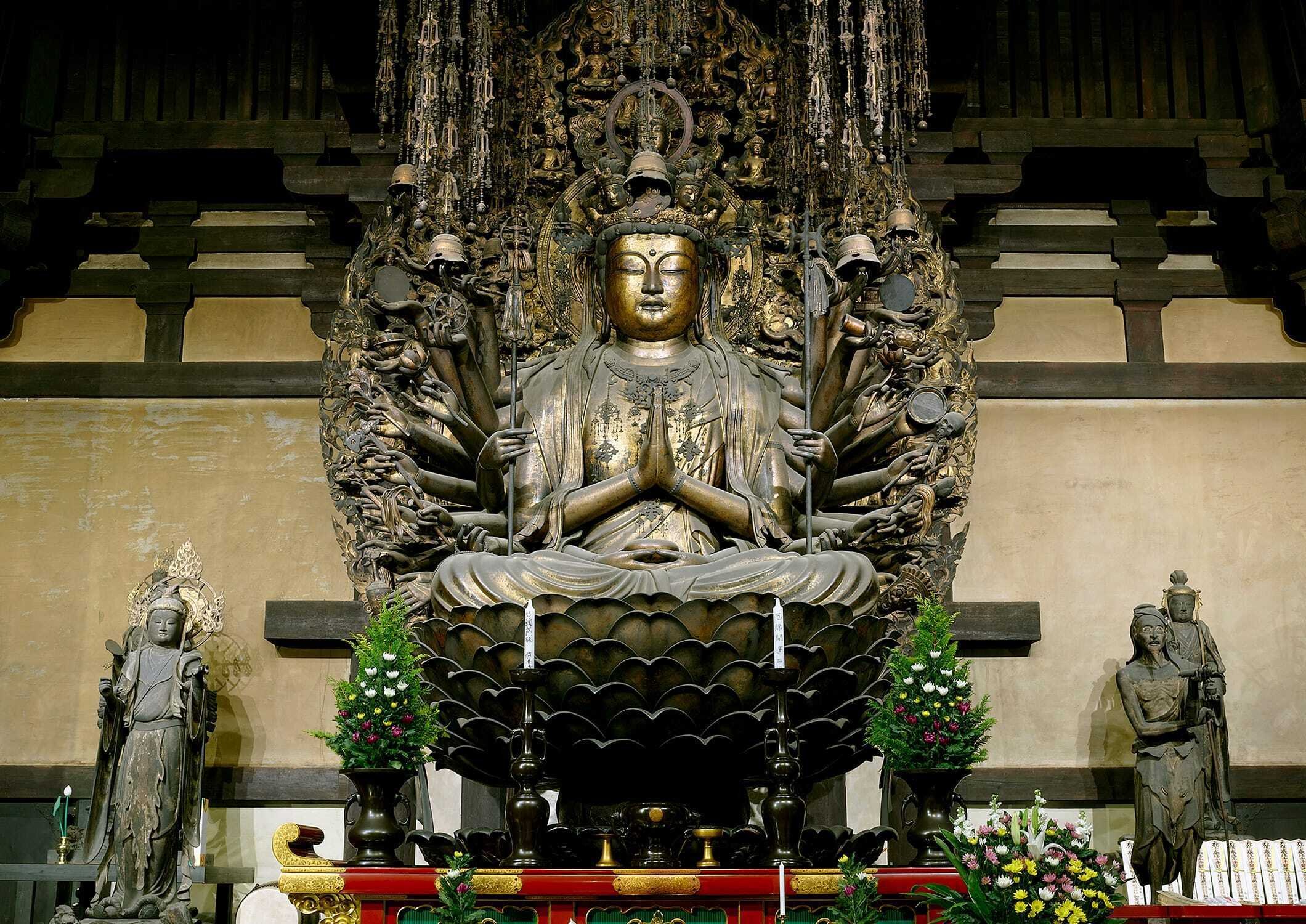 第1回］千体千手観音立像（三十三間堂）｜1001体の観音像 ─ 祈りと
