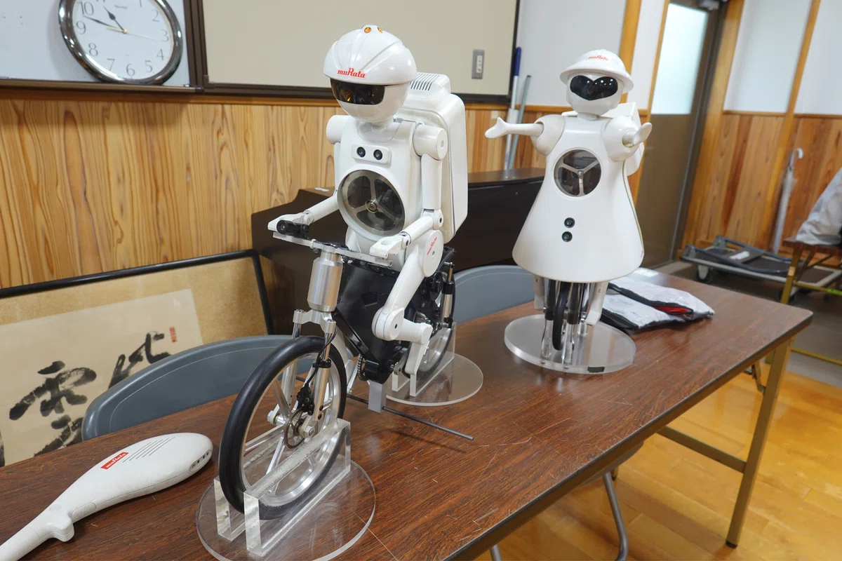 子どもたちがムラタセイサク君に大歓喜！ムラタの出前授業に潜入