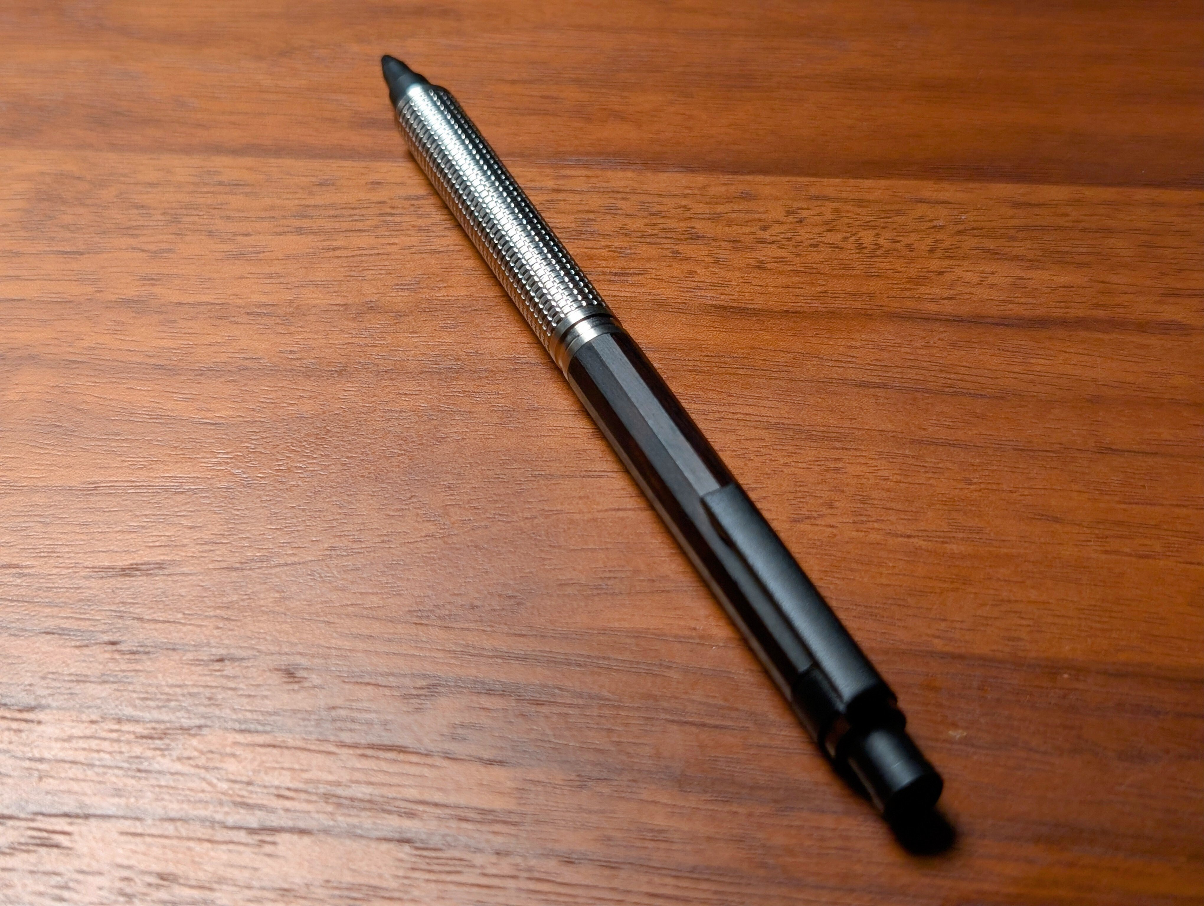 Twoonewood カスタムオレンズネロ｜mahojin