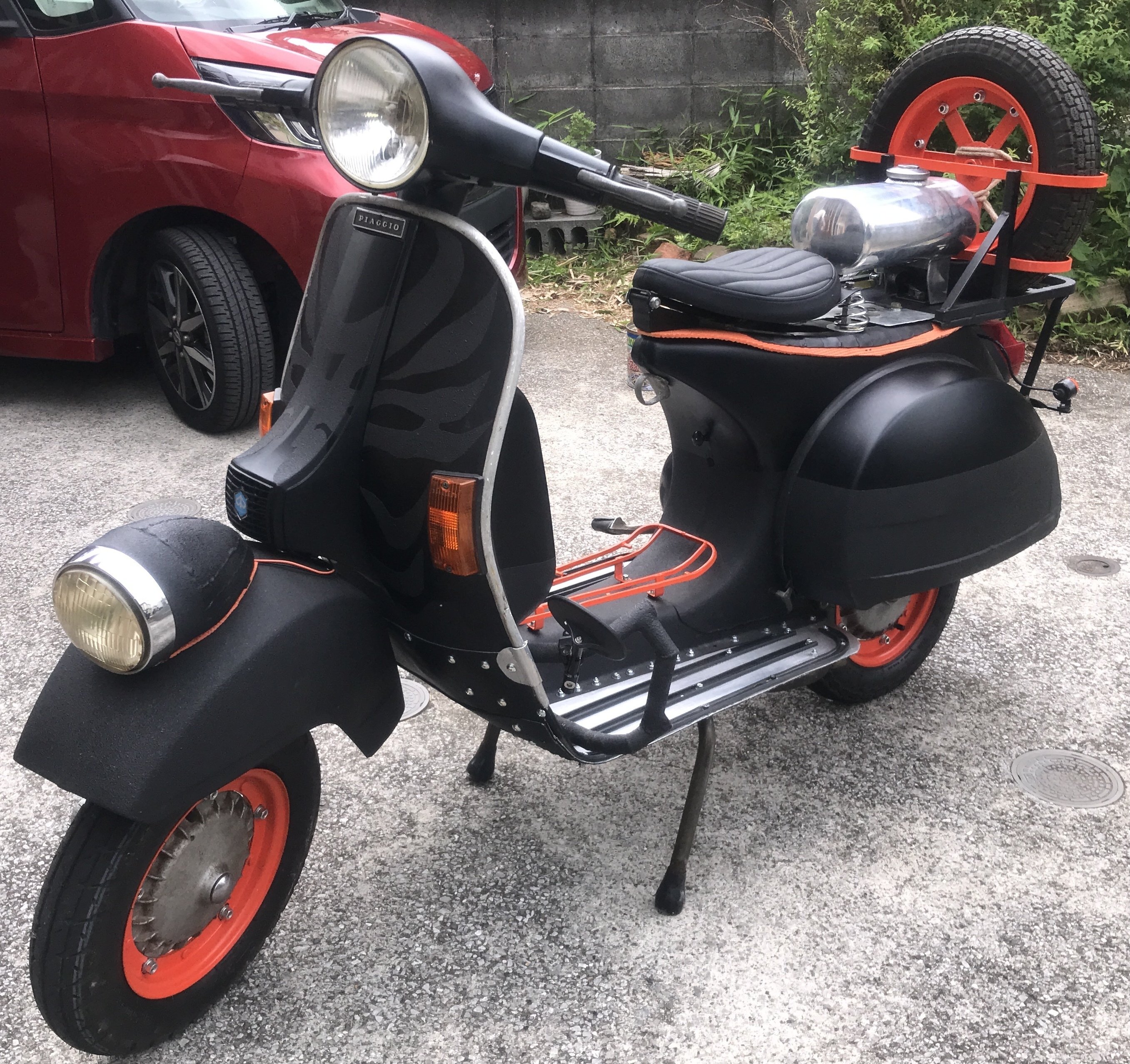 Vespa PX200E スピードメーター要修理　エンジン好調　灯火類OK AUTHENTIC MOTOR SERVICE - SOLD OUT vespa PX200E