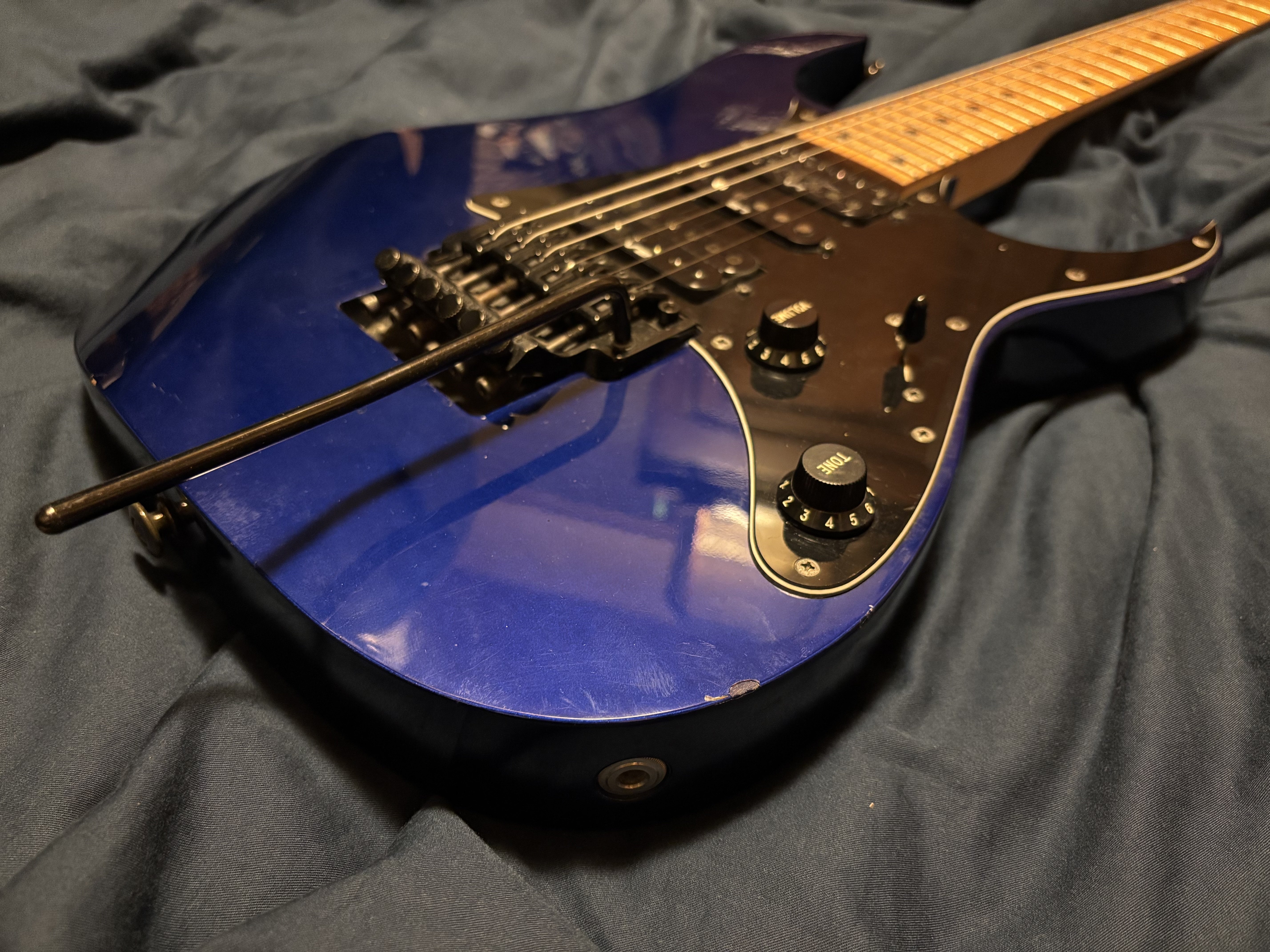 Ibanez RG550 ブルー　改造済み Ibanez RG550 ブルー 改造済み - メルカリ