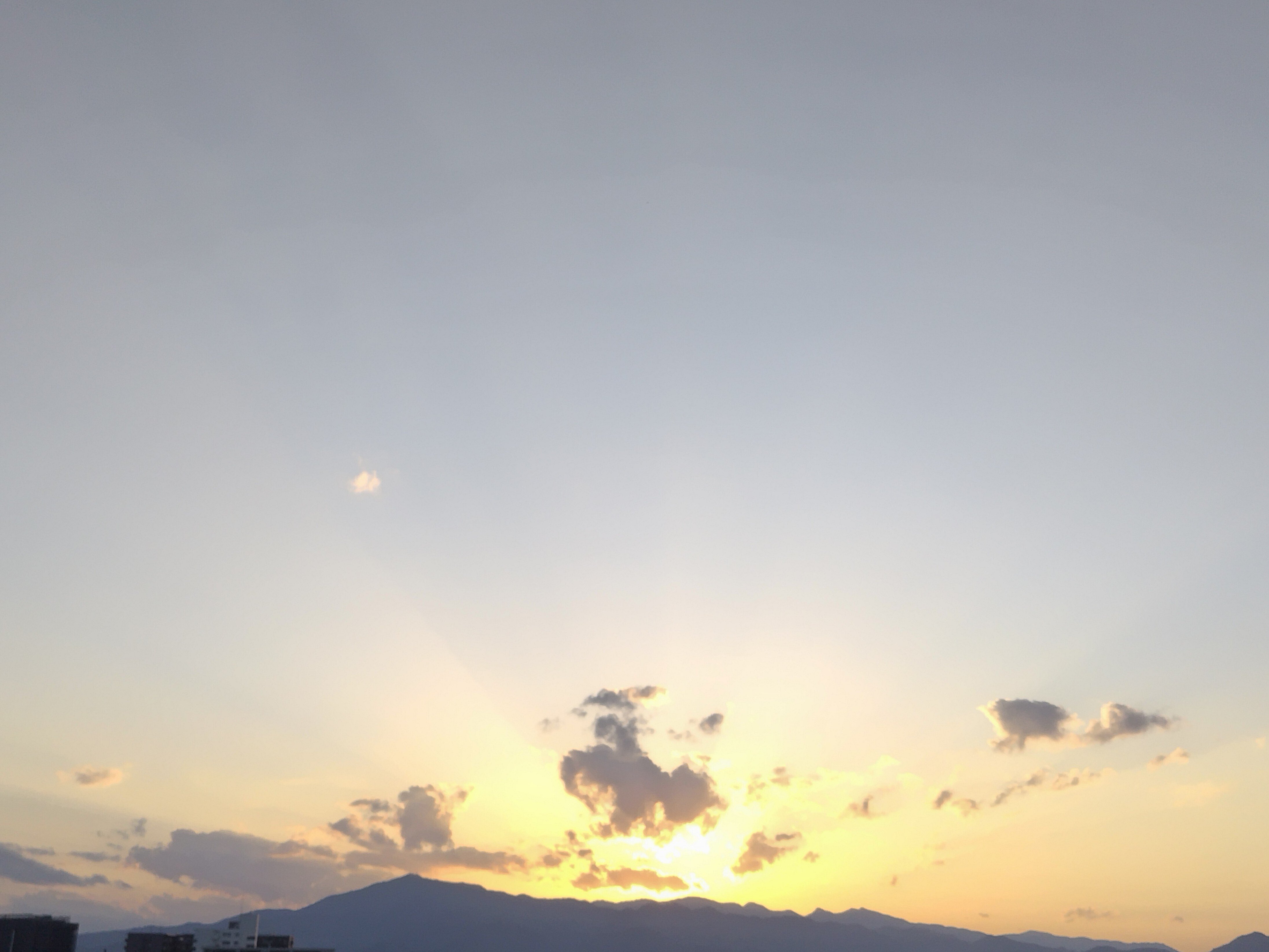 MCの様 : 雲の落書き｜かわぐちシンゴ