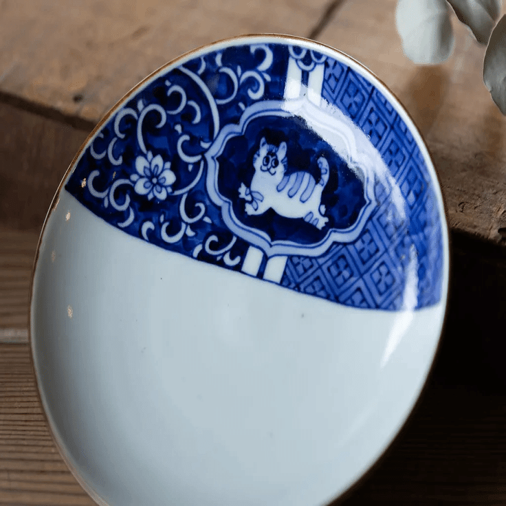 食卓を彩る、絵付けのうつわたち。「イロイロ絵付けのうつわ展2025