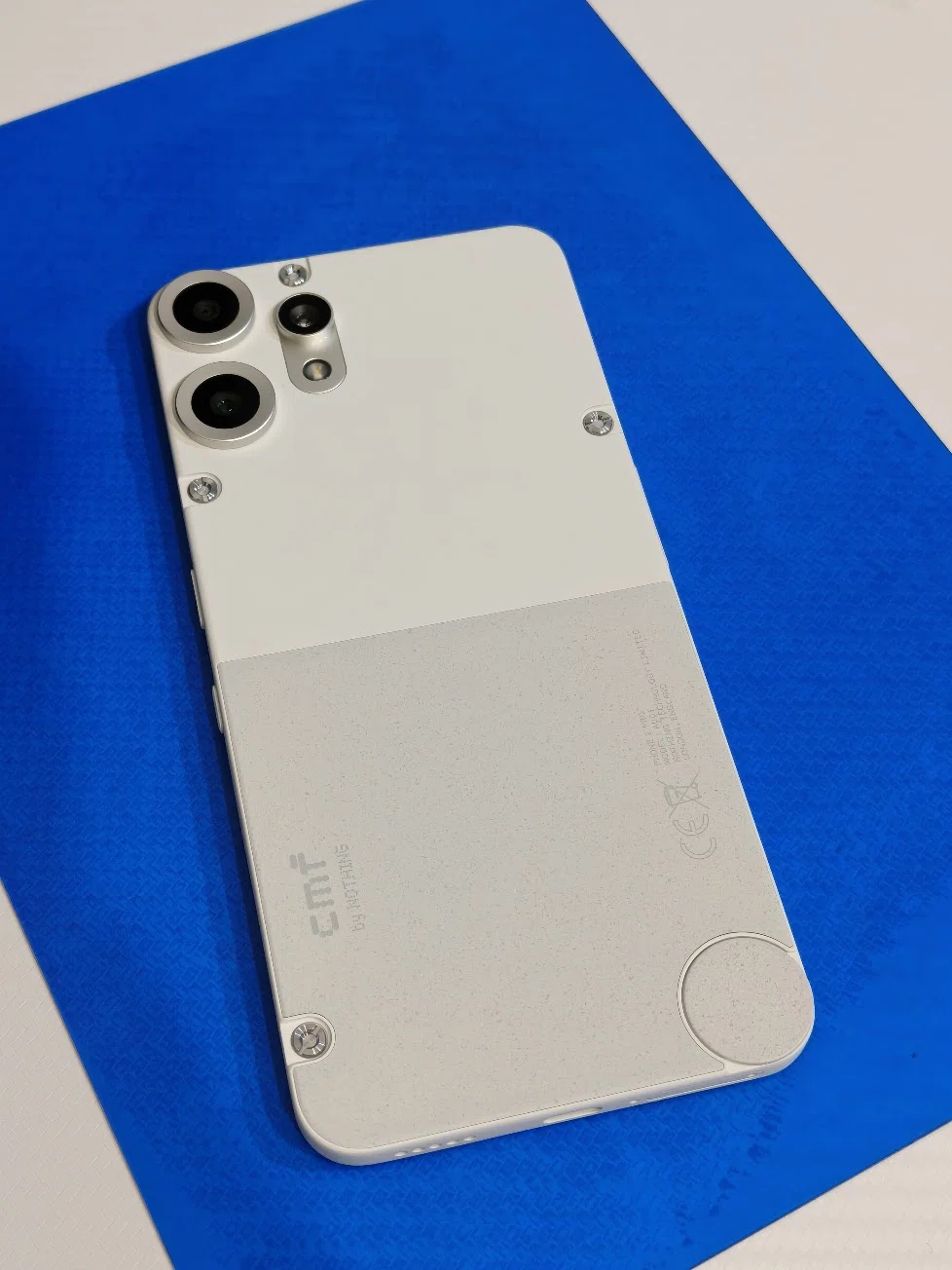 CMF Phone 2 Proレビュー ～おしゃれスマホの最新作キタ！！～｜カトユー