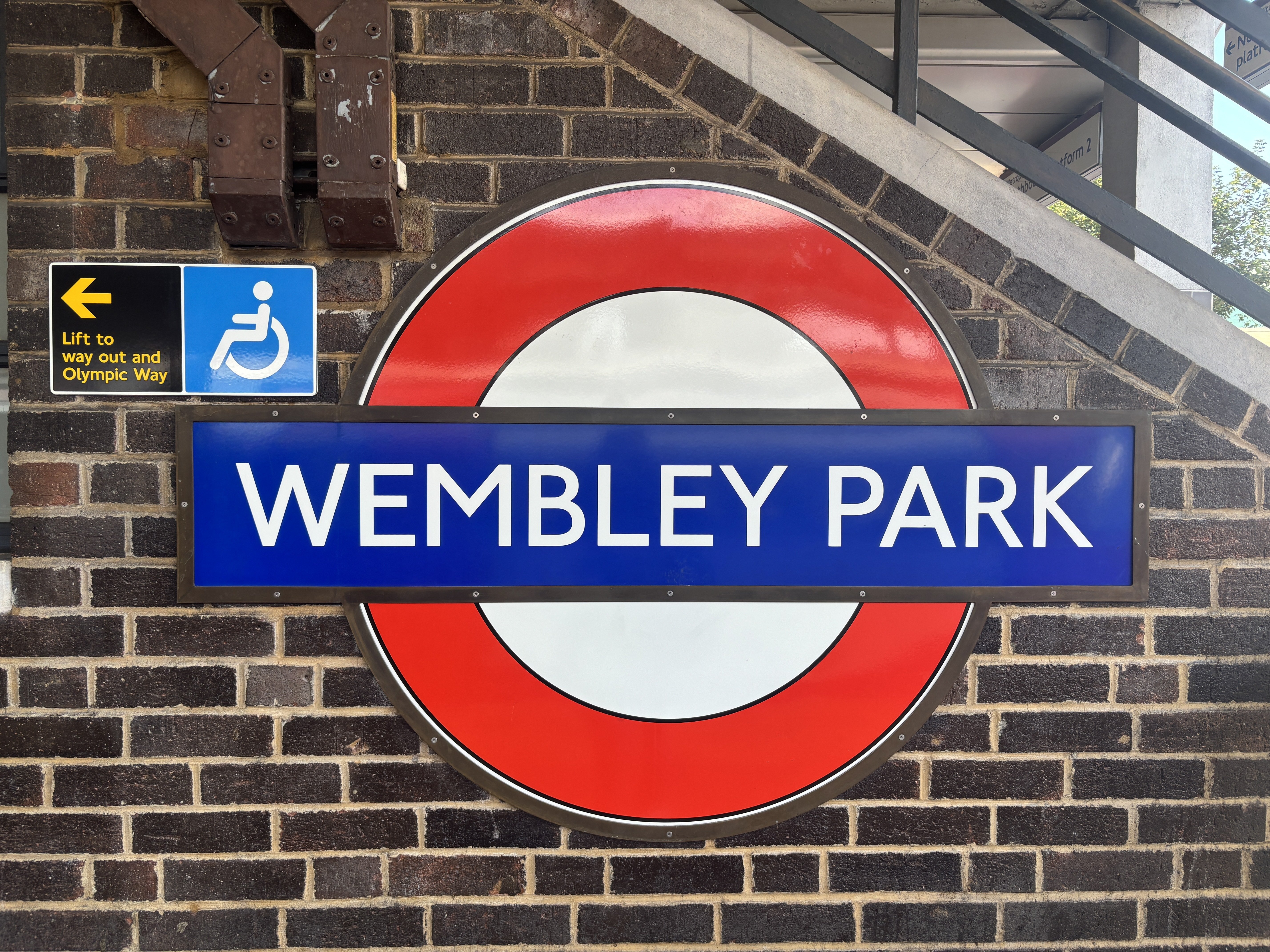 Oasis Wembleyライブ記録┃2025年7月30日の日記｜yuna