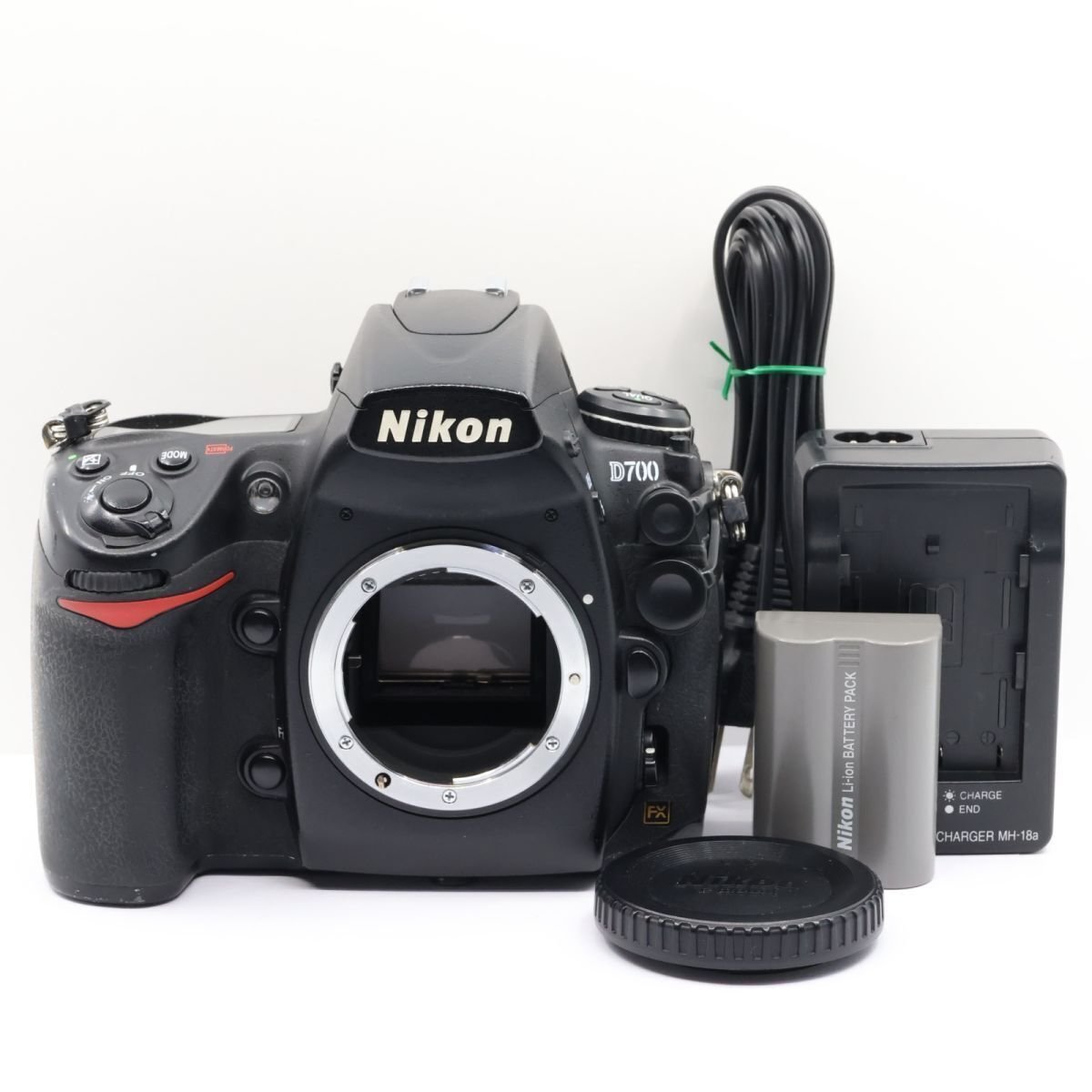 Nikon D700ボディ　フルサイズ一眼レフカメラ Amazon | Nikon デジタル一眼レフカメラ D700 ボディ | デジタル