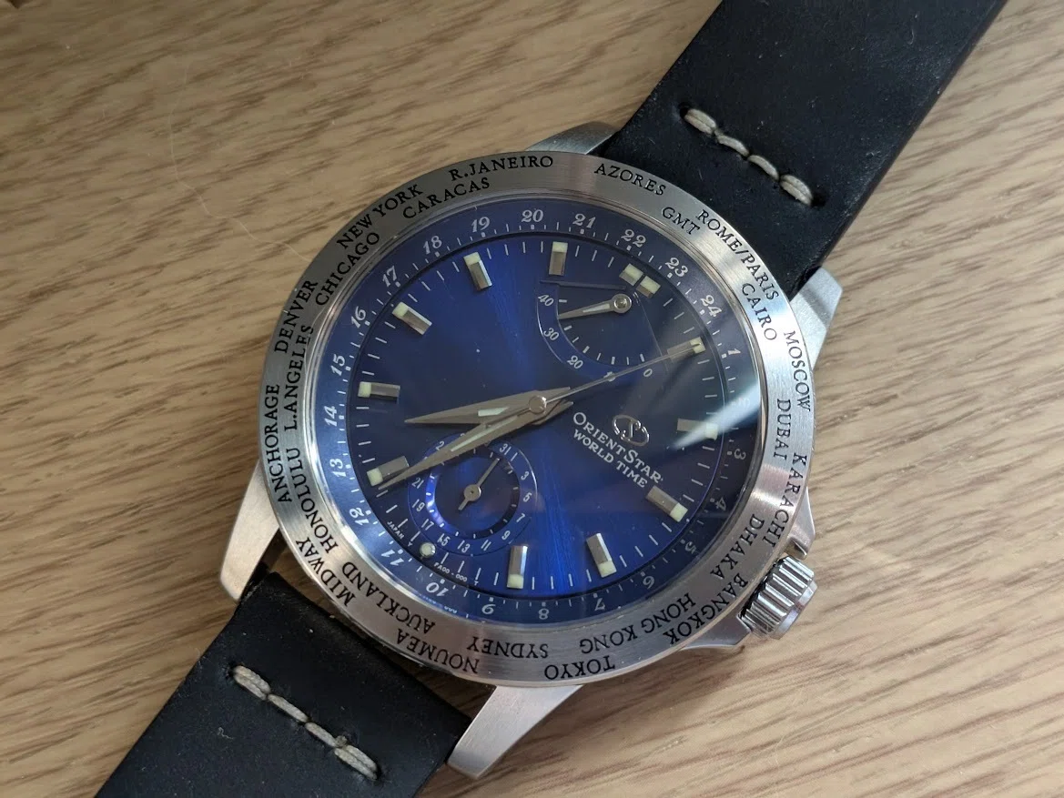 No.015 | Orient | FA00-C0 | A watch that mysteriously never gets