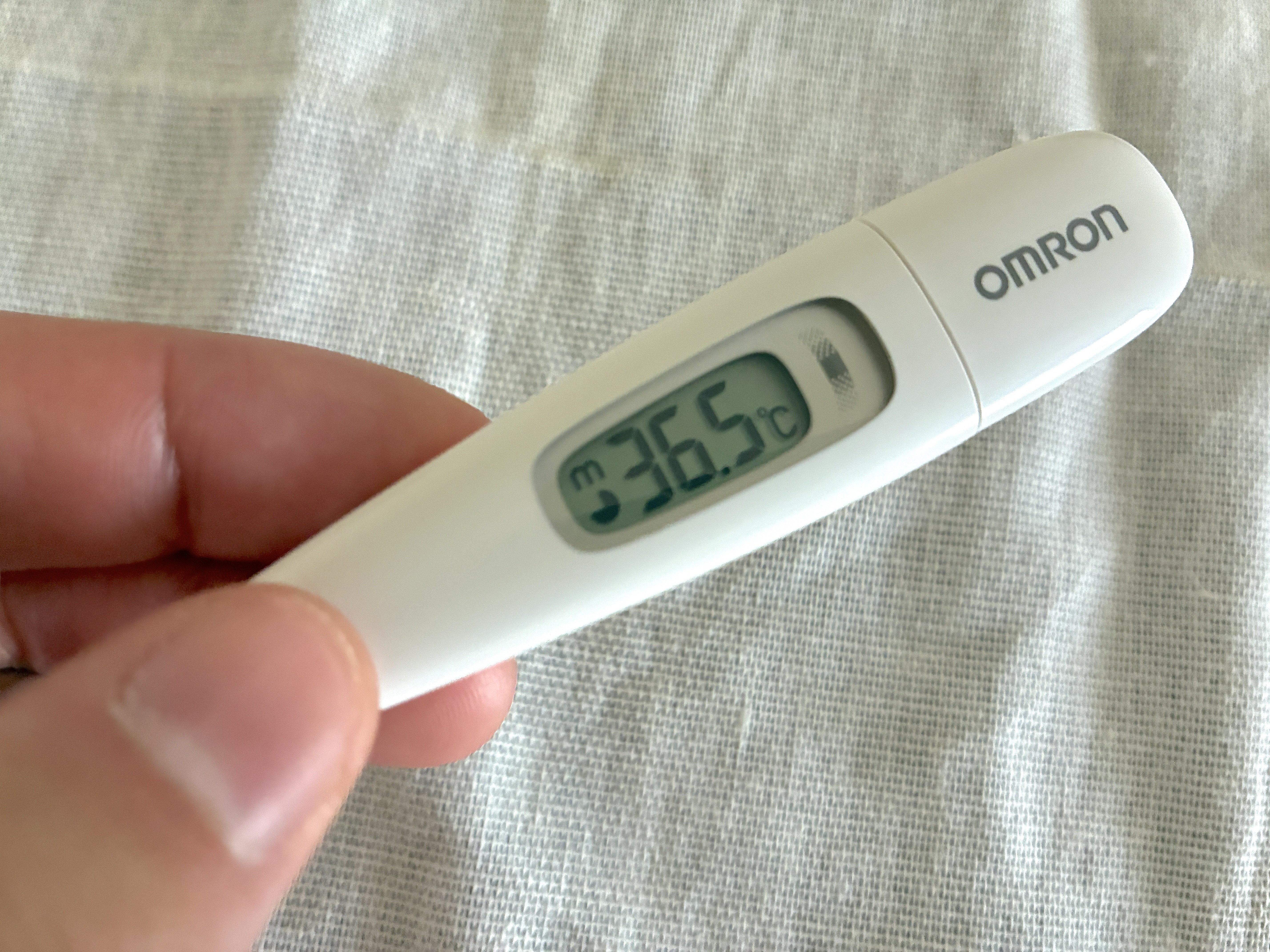 オムロン けんおんくん MC-688をレビュー！超高速！わずか15秒で体温を
