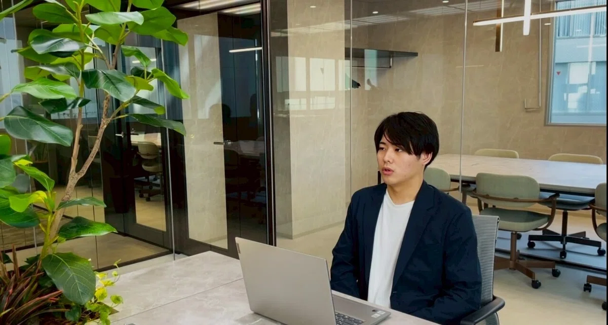 【社員インタビュー】縁の下の力持ち!自由な環境で会社を支えるGeneral Affairs Division 川田の挑戦|Leads ...