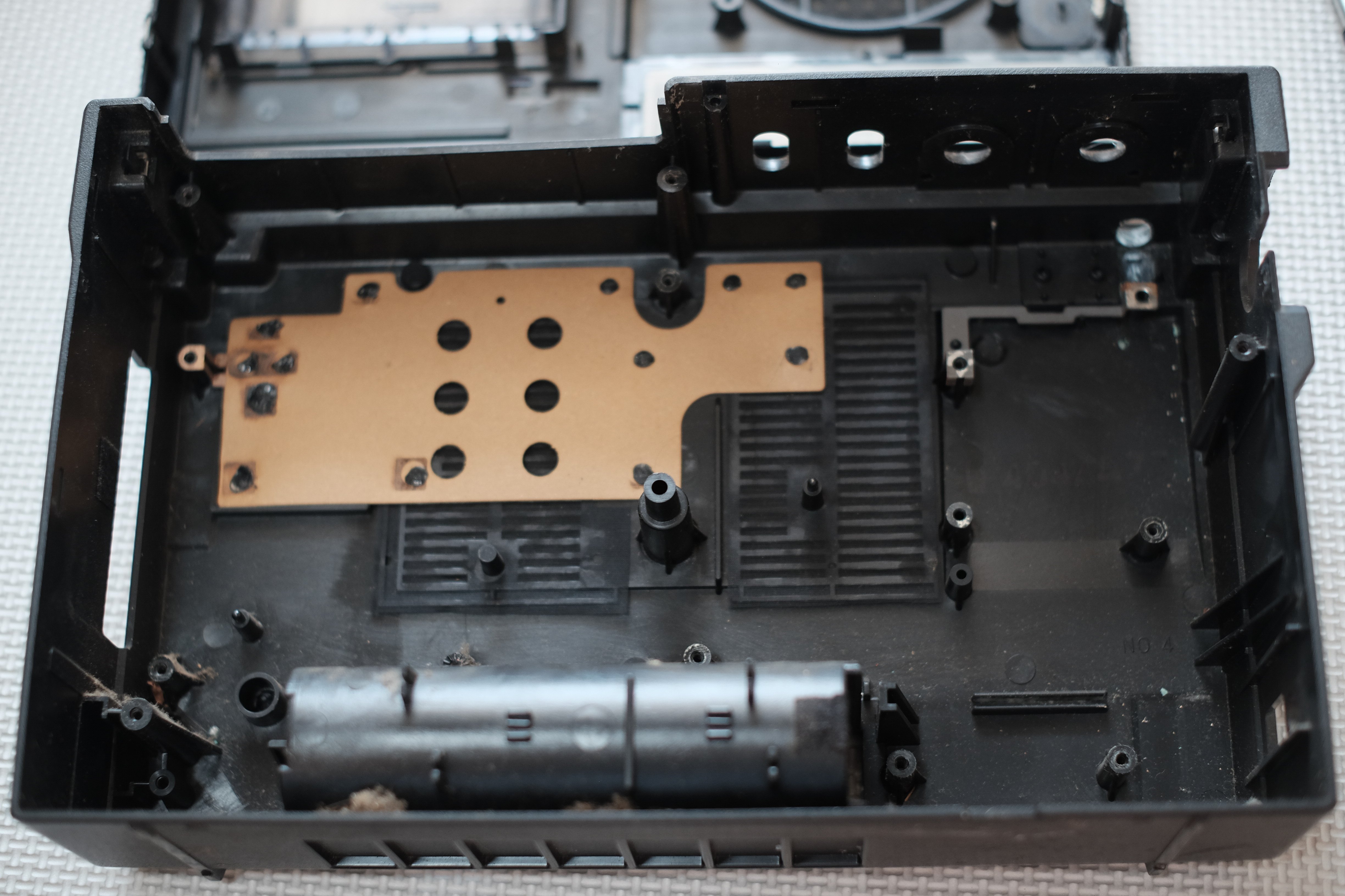 クラシックなルックスがかっこいいラジカセ、ナショナル