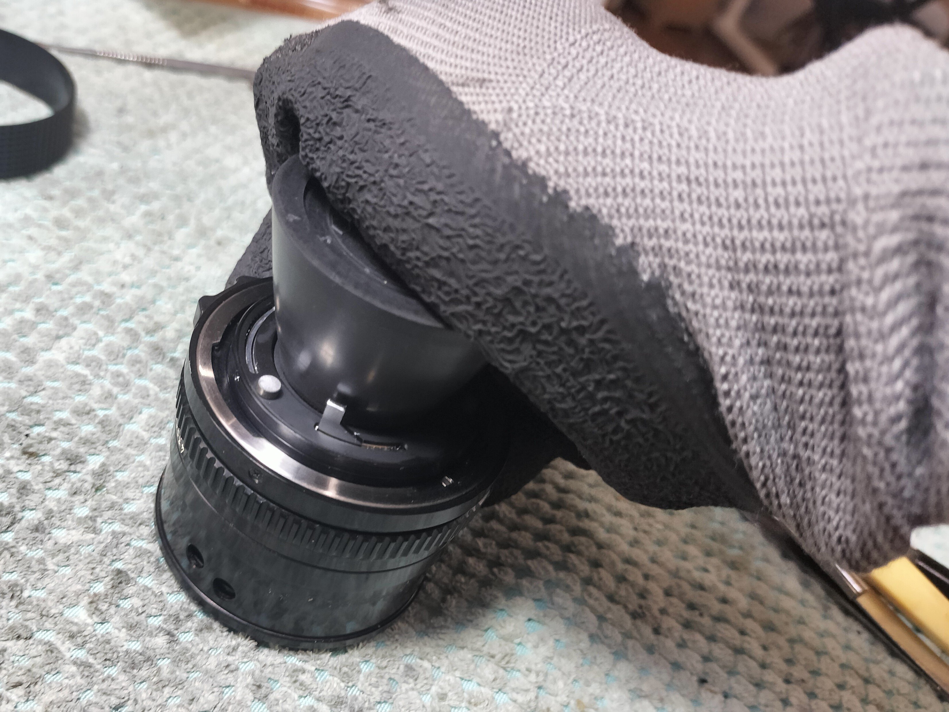 【カビくもり無】Canon New FD 35mm F2 フィルター・フード付き Canon New FD 35mm F/2の分解とカタつきの解消法｜フィルム