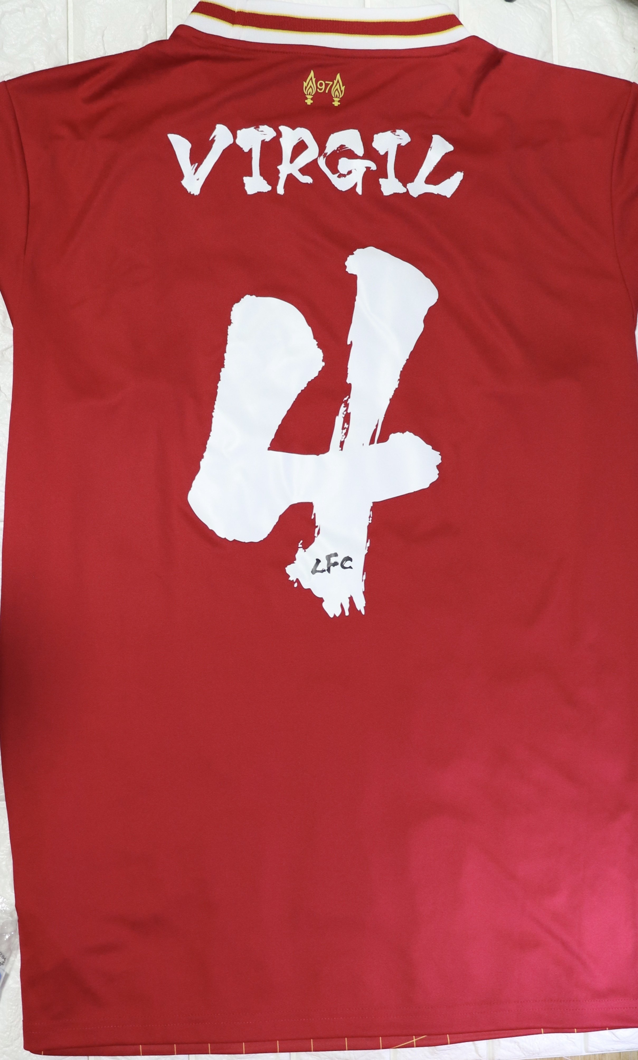 Liverpool 来日記念 限定ユニフォーム 背番号無し 完売 EDIFICE Liverpool 来日記念 限定ユニフォーム 背番号無し 完売 EDIFICE