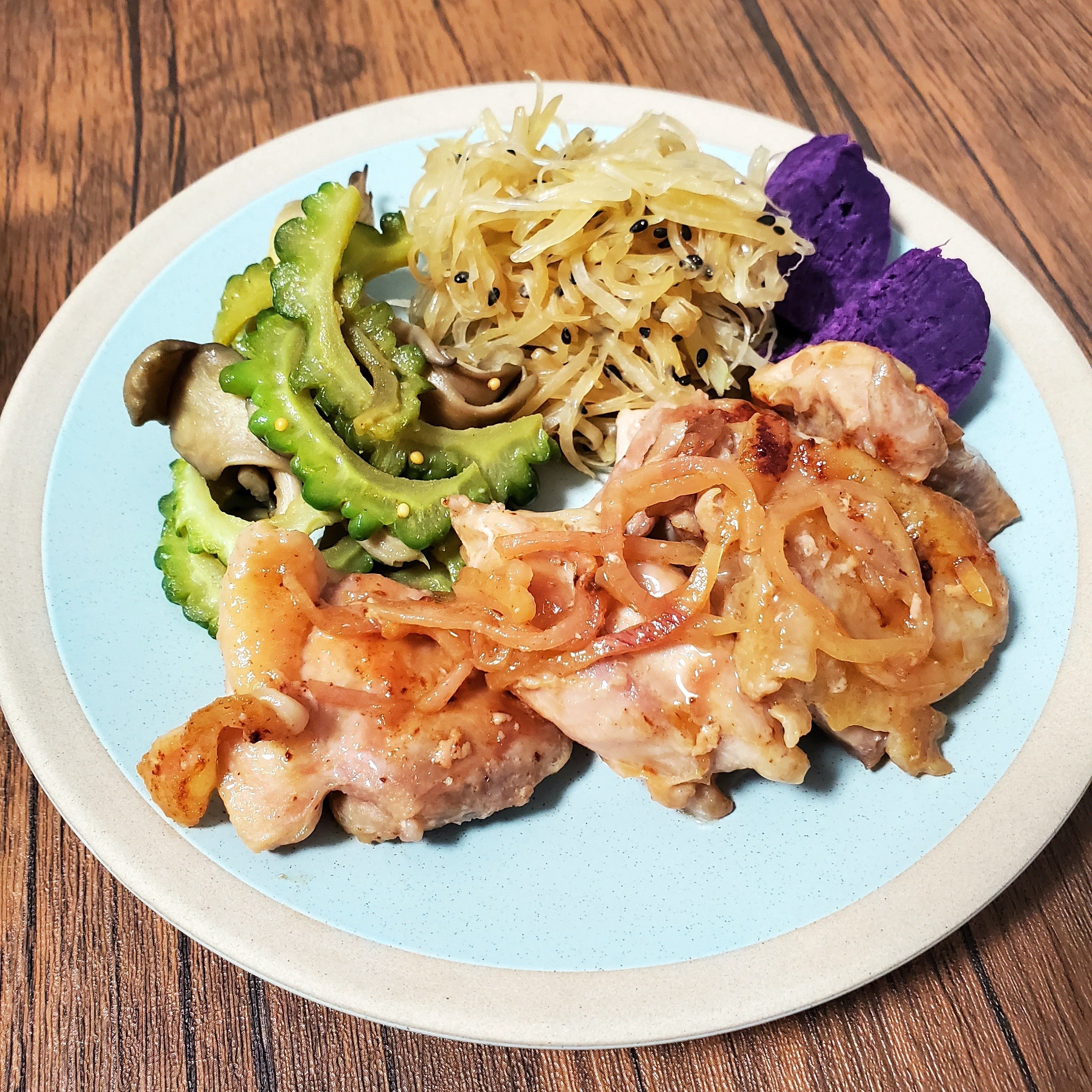 ジャングリア沖縄｜鶏の紅生姜炒め｜kazuha