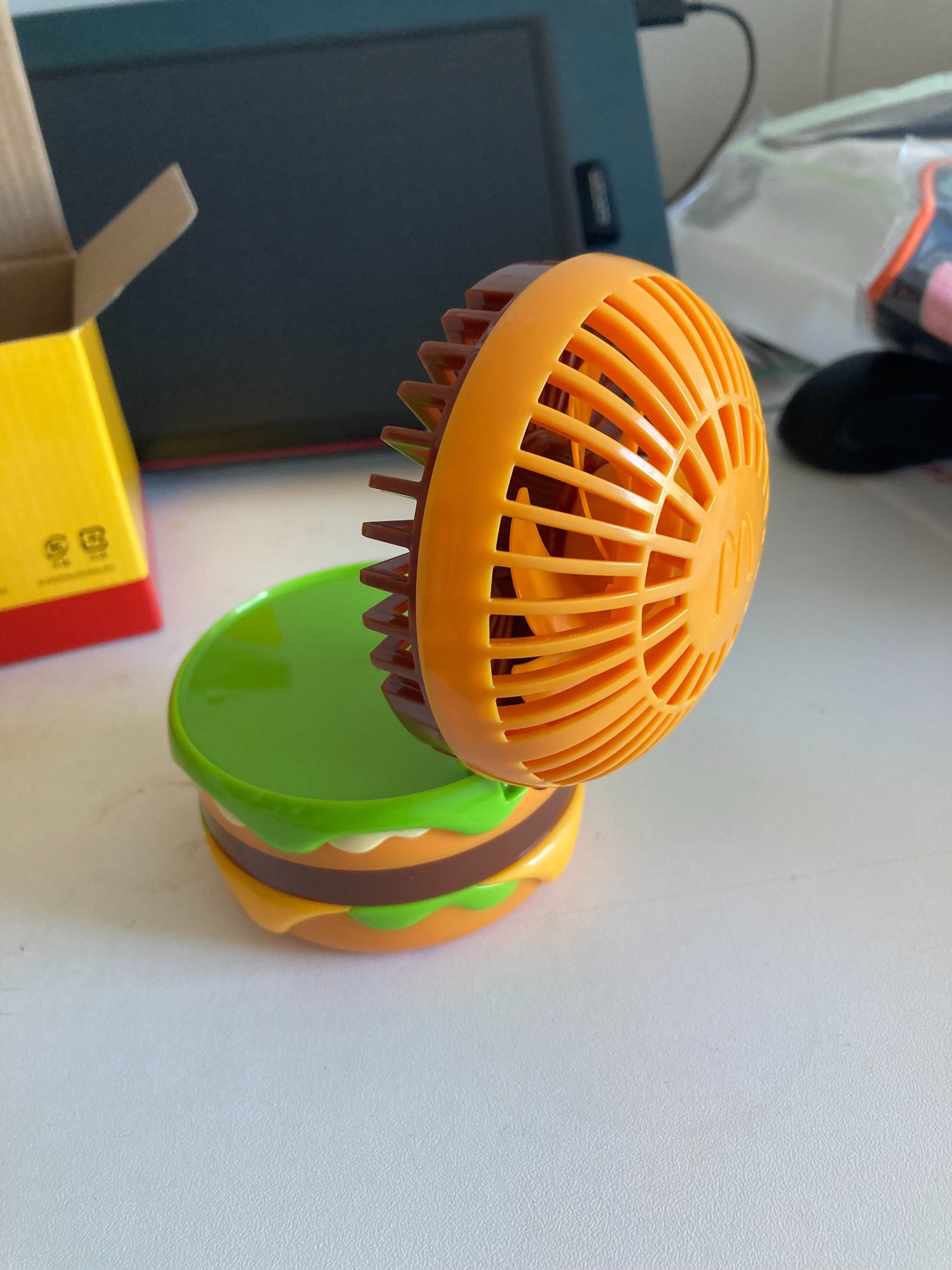 マック】サマーチャンスバッグ受け取りに行ったんだけどさぁ｜フシ