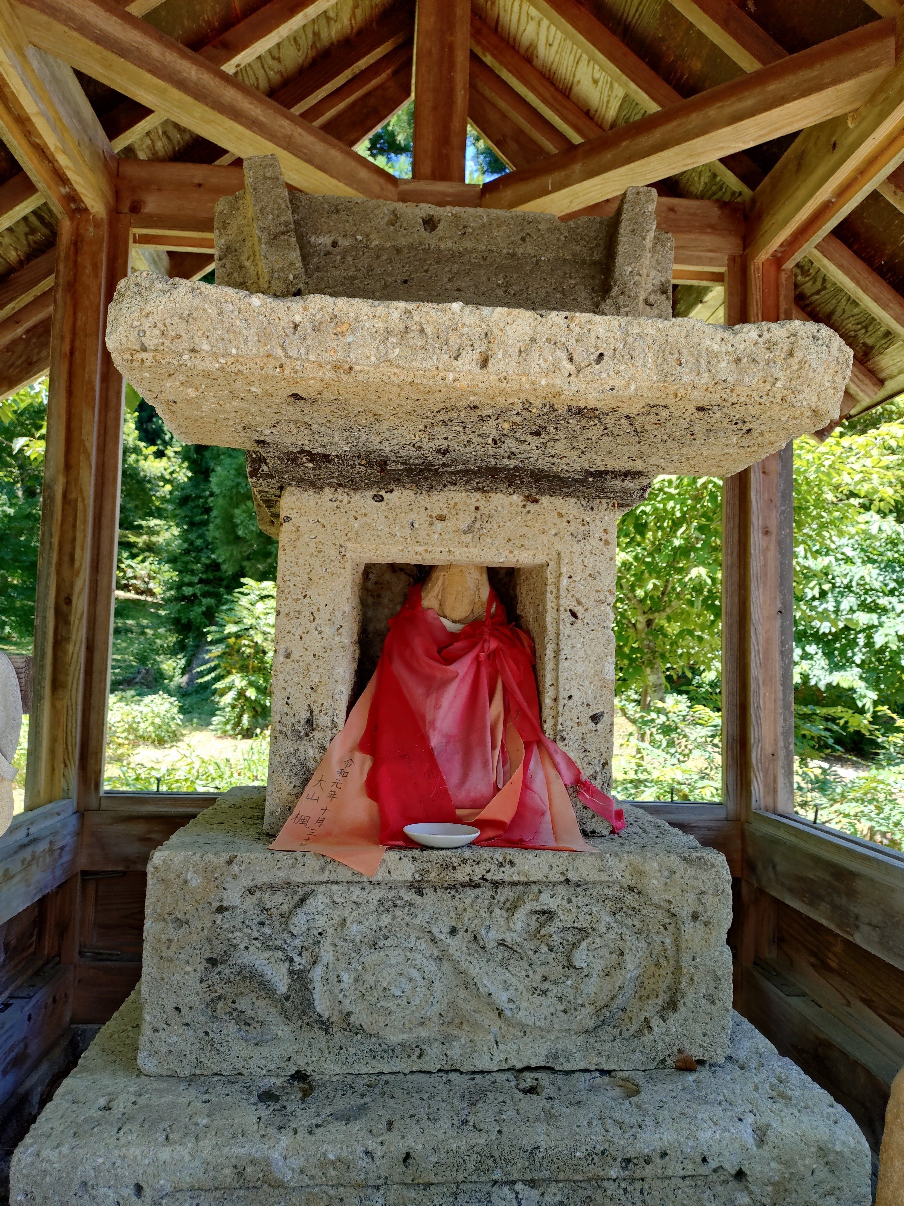 聖母マリア様　　祭壇　　キリスト教　隠れキリシタン 聖母マリア様 祭壇 キリスト教 隠れキリシタン マリア観音と隠れ