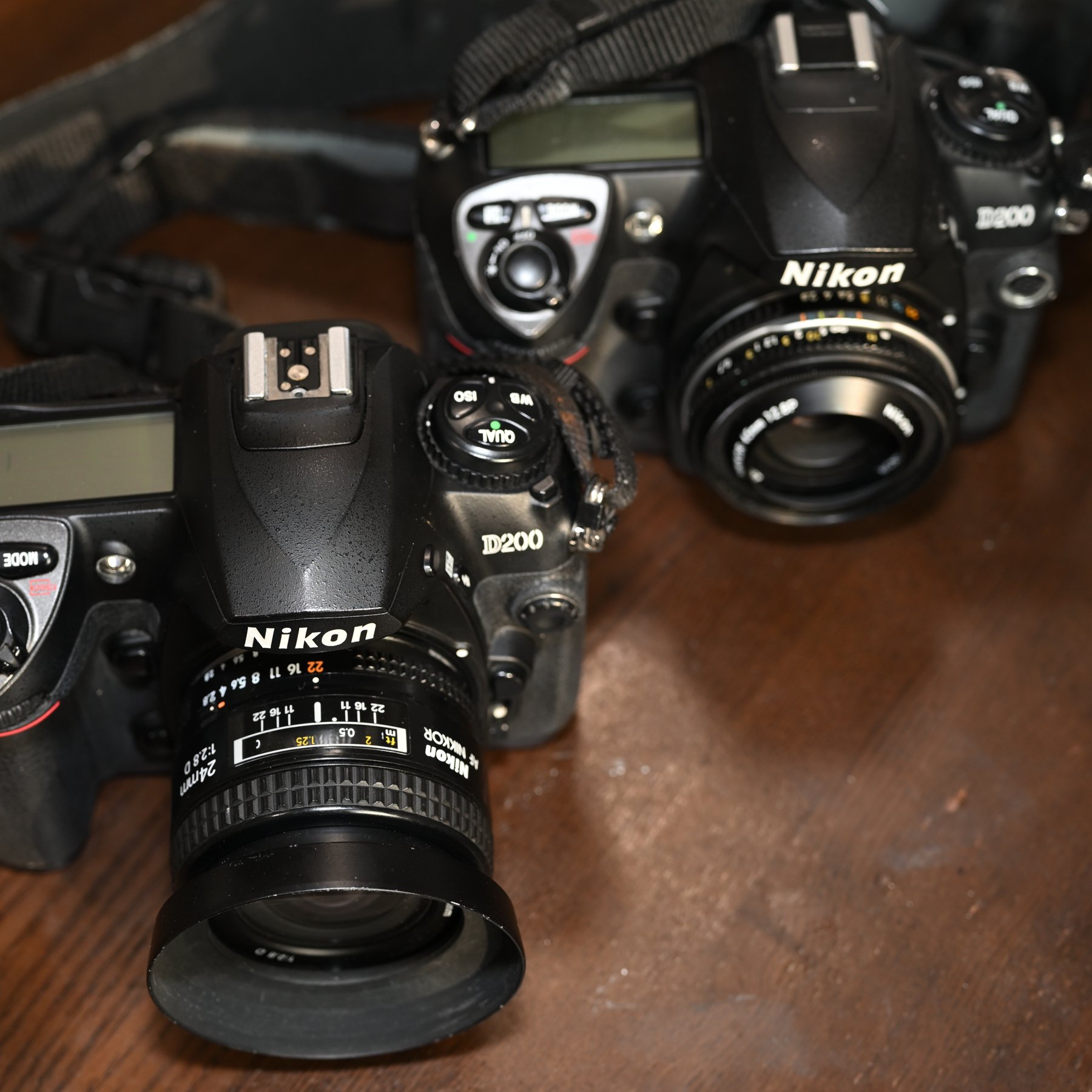 Nikon D3100 デジタル一眼レフ　ボディ　赤外線カメラ化改造　HKC改造 赤外線撮影改造IRニコンD200を買っちゃった……つかまされた？……話