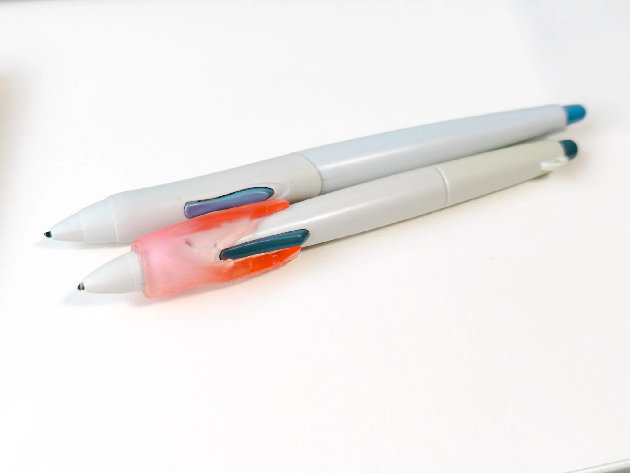 XPPen Artist 22 Plusに液タブを買い替えたのでログや戒めまとめ｜ささもと