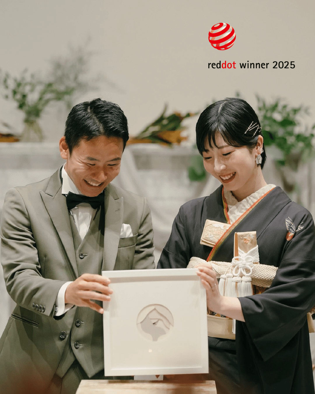丸窓結婚証明書®がRed Dot Design Award 2025を受賞！｜折笠 舞 / Mai