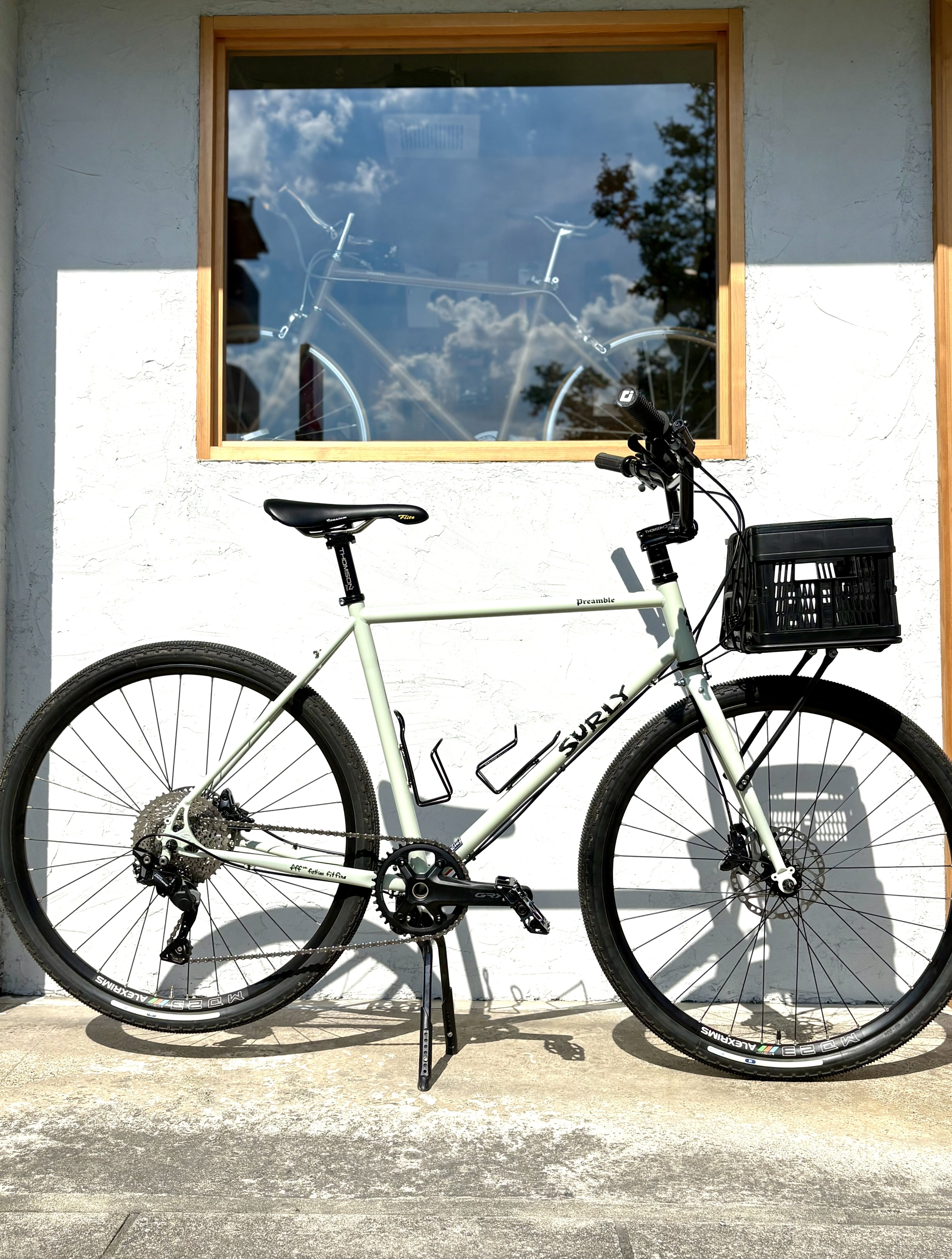 🛠 カスタムのご紹介】Surly Preamble に THOMSON ステム＆シート