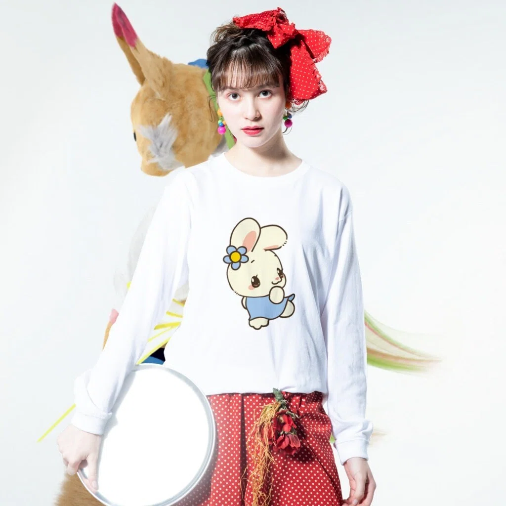 [Introduction] Original character goods featuring a cat, squirrel, and ...