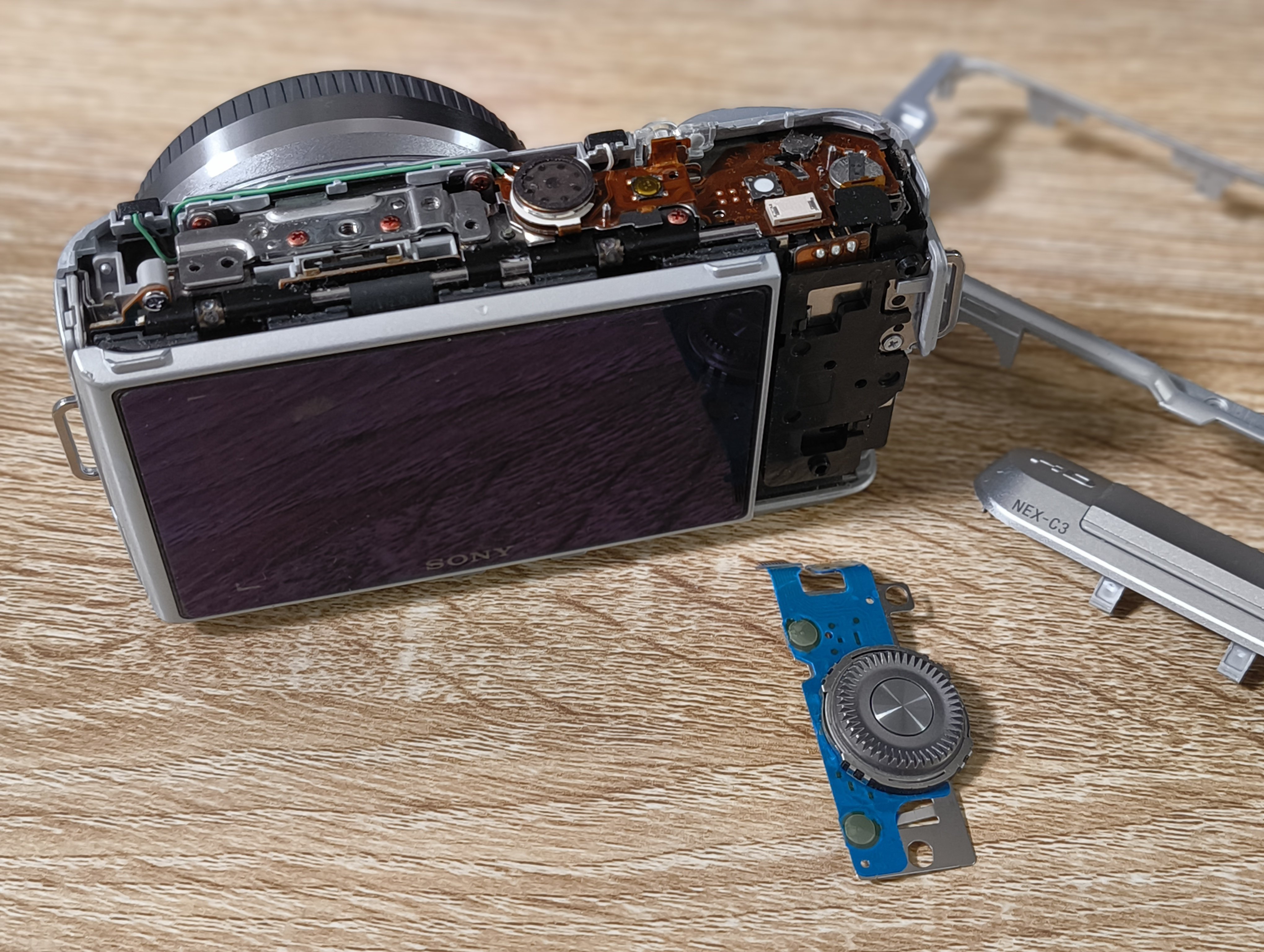 ソニー　NEX C3 ボディ　動作品 NEX-C3｜SONY ソニー NEX-C3 ボディ ブラック【中古品】｜中古品｜修理