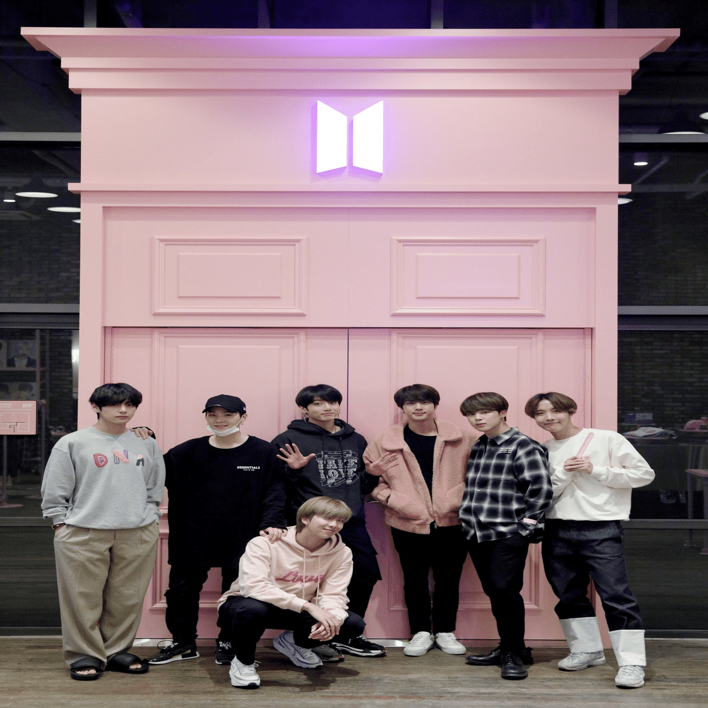 BTS POP-UP : HOUSE OF BTS メンバー訪問｜beforesunrise59