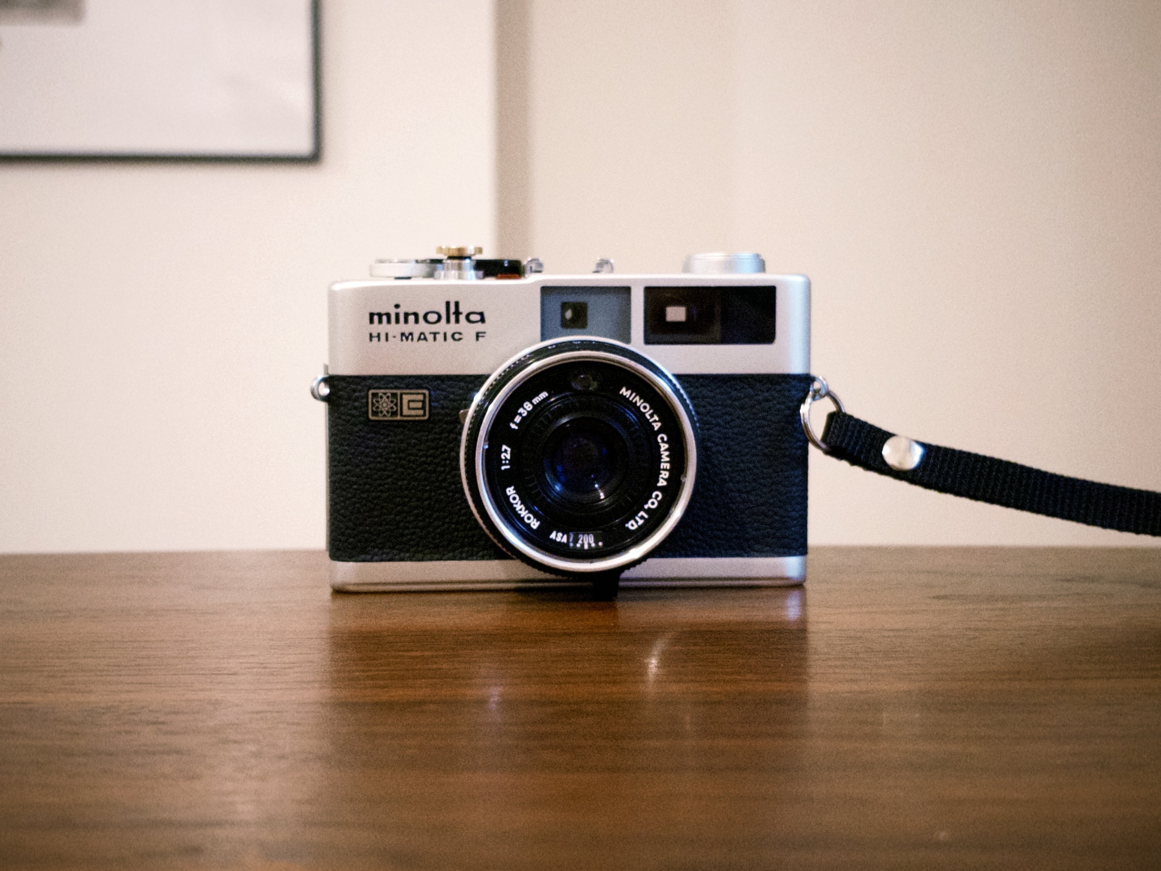 レビュー】フィルムカメラが手元に届きました｜鈴木ユートピア