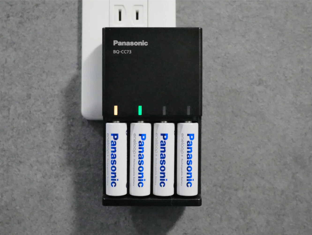 Amazonベーシックの充電池が軽く爆発した件｜青柳唯(あおやなぎゆい)