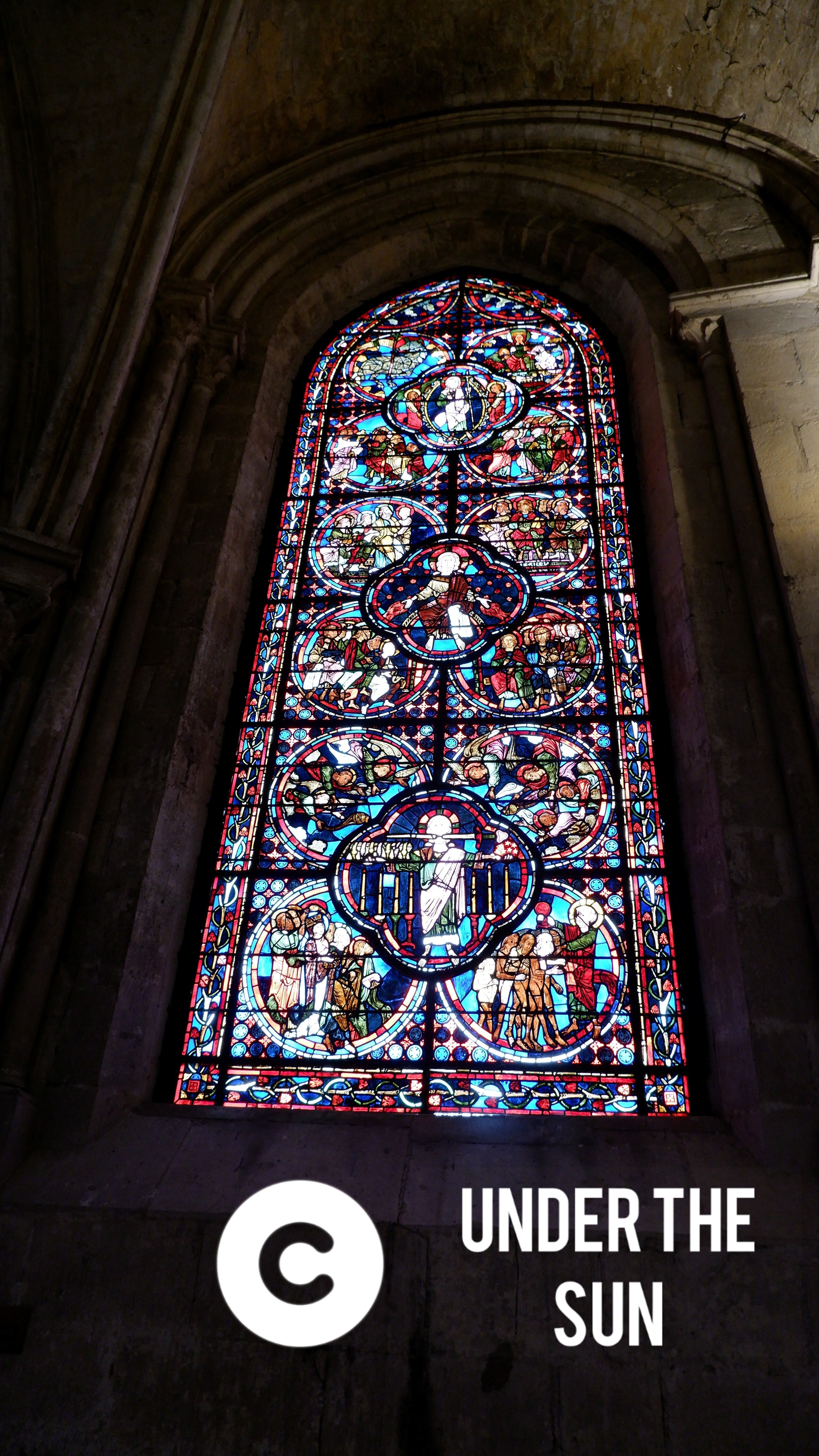 🇫🇷圧巻のスケールとステンドグラス、世界遺産のブールジュ大聖堂