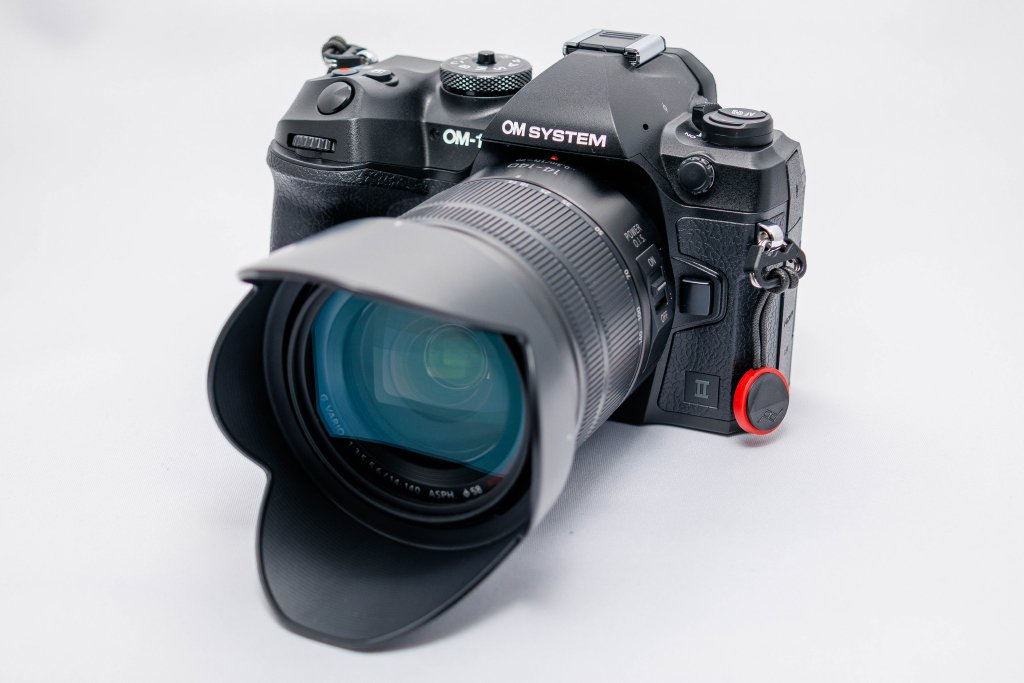 レビュー】OM SYSTEM OM-1 Mark II｜七語零黎の「青・空・虹」