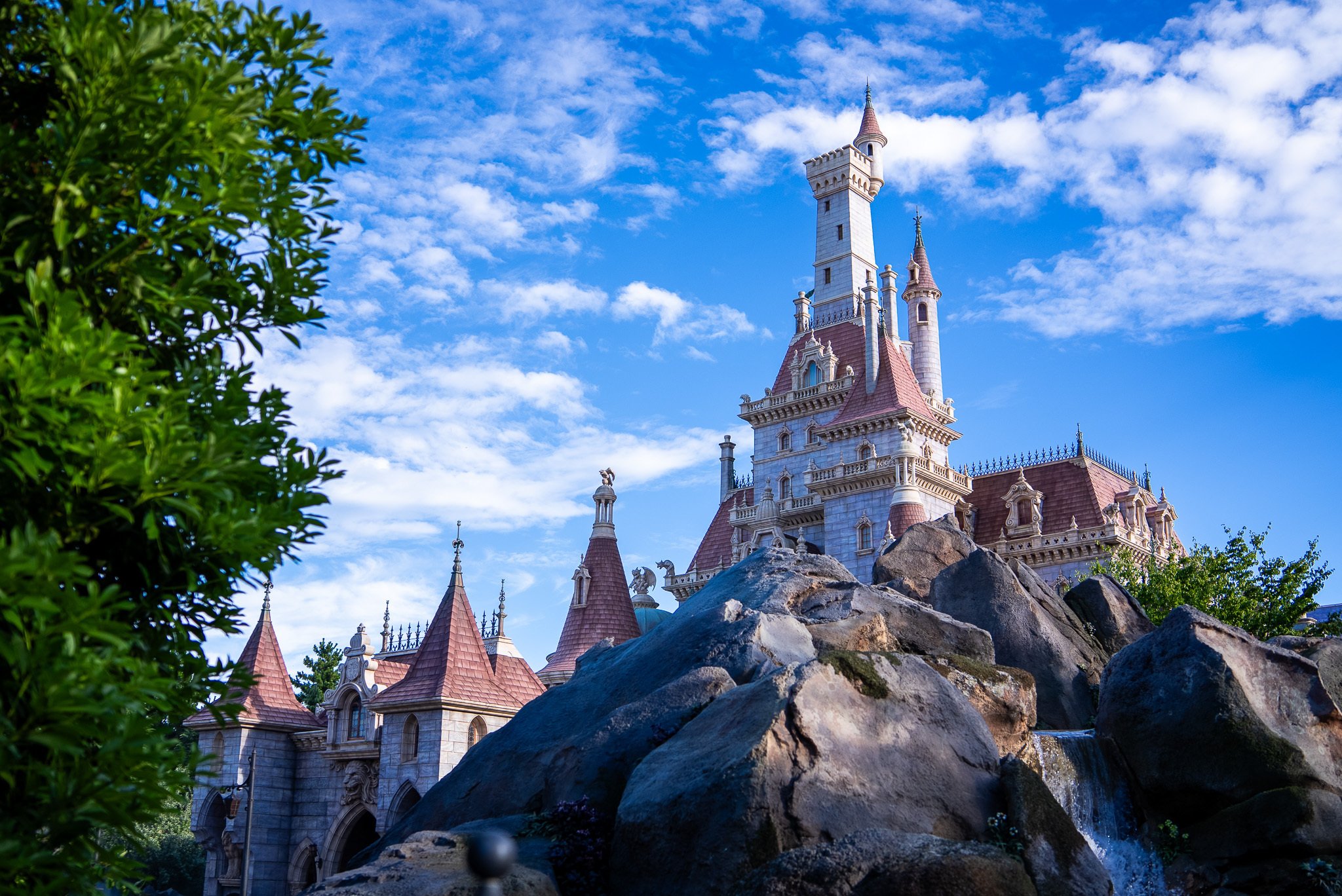 ディズニーランド　お譲りする方決まりました！ ディズニーチケットの譲渡は可能？アプリ新機能「グループを作成」で