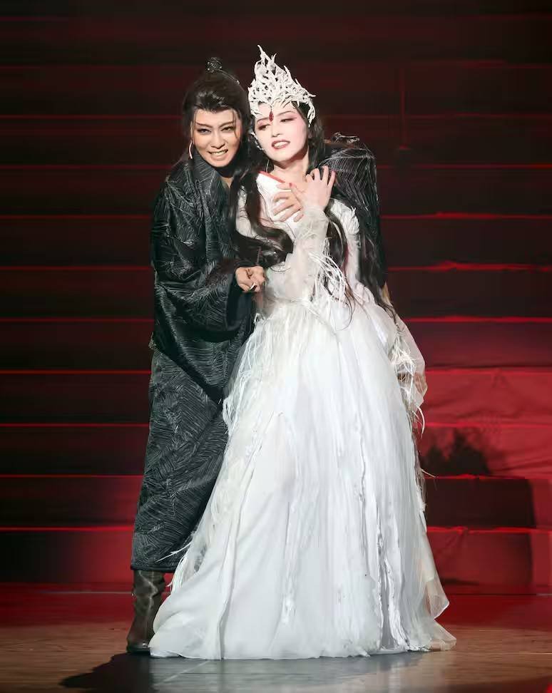 星組「阿修羅城の瞳」貸切公演の感想② 礼真琴と暁千星について