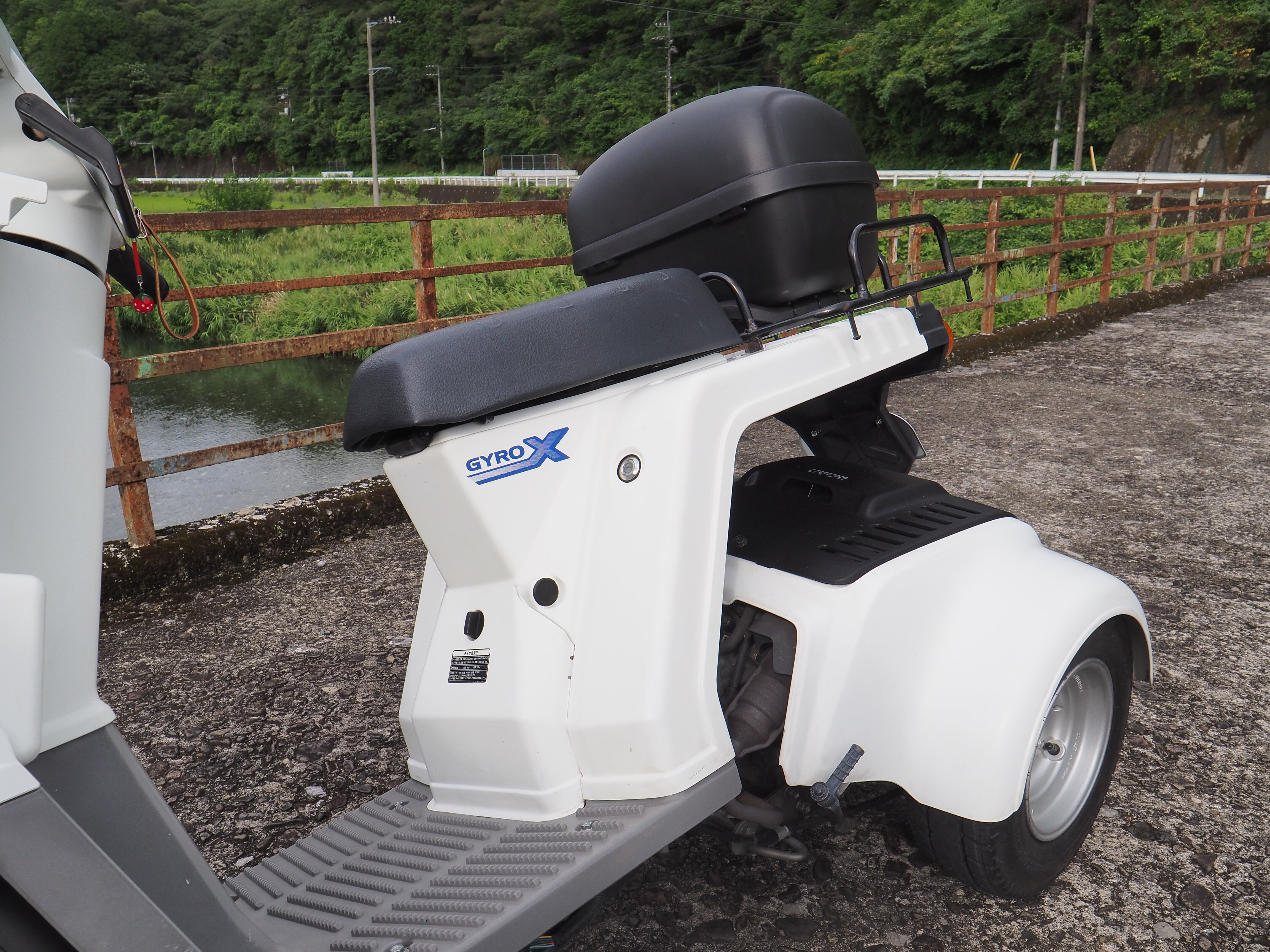 86歳ライダーの愛車②ジャイロXを整備。田舎の厳しい交通事情｜中山道雄