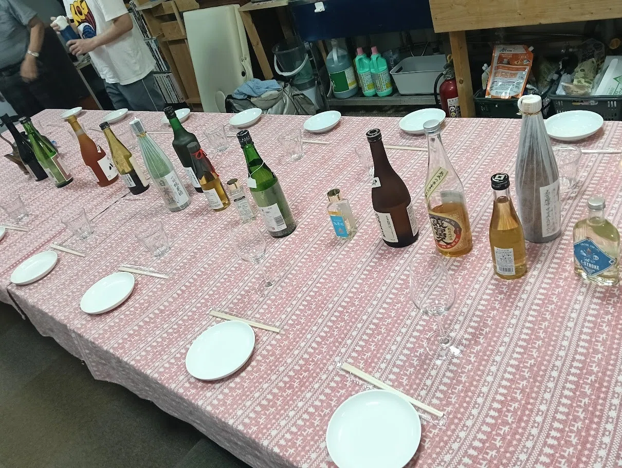 火落ちすら楽しむ！〜熟成古酒の持ち寄り会 潜入レポート｜酒井 辰右衛門