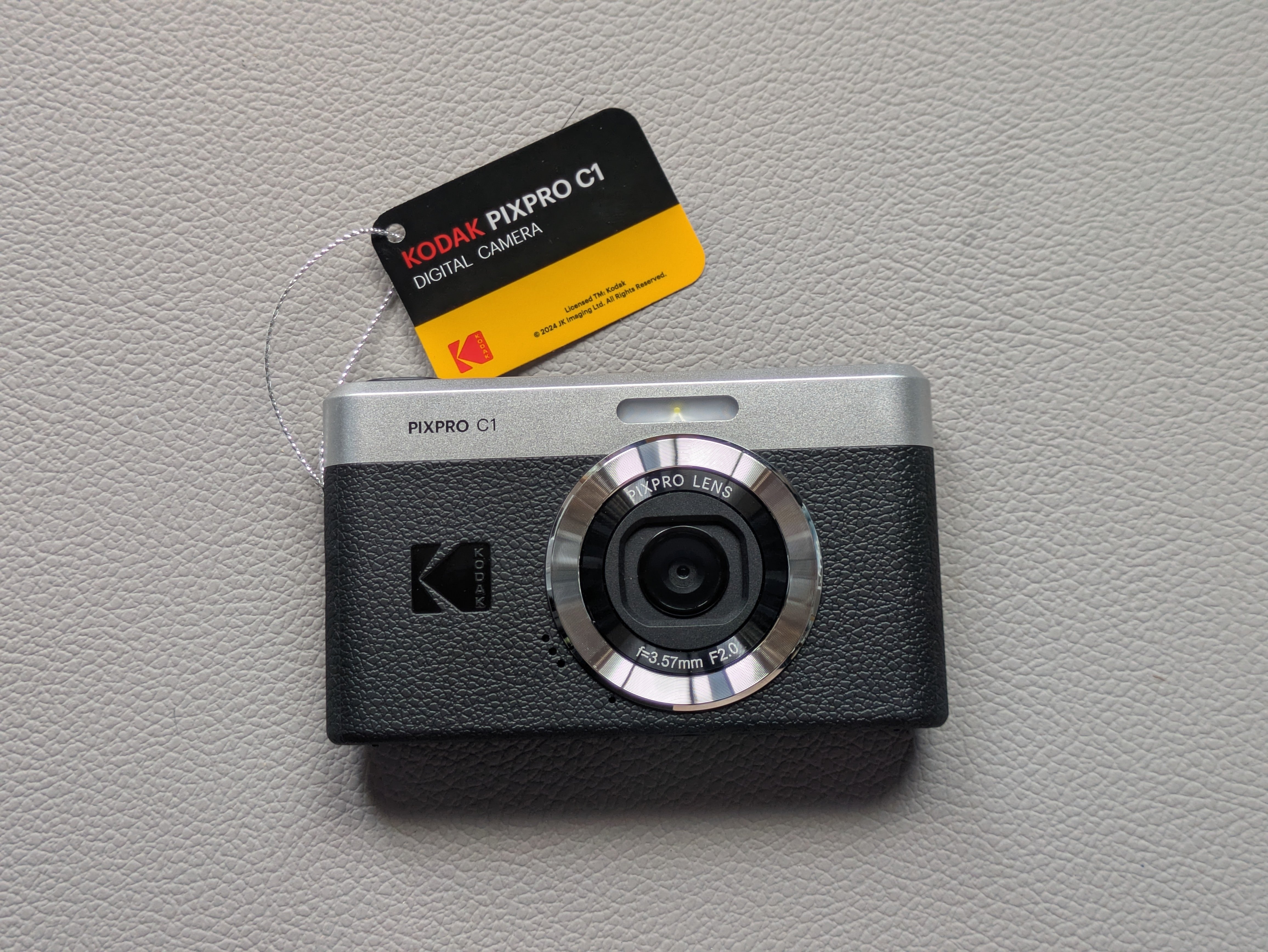 ☆新品 KODAK PIXPRO C1 コンデジ デジカメ ブラック 16,500円で