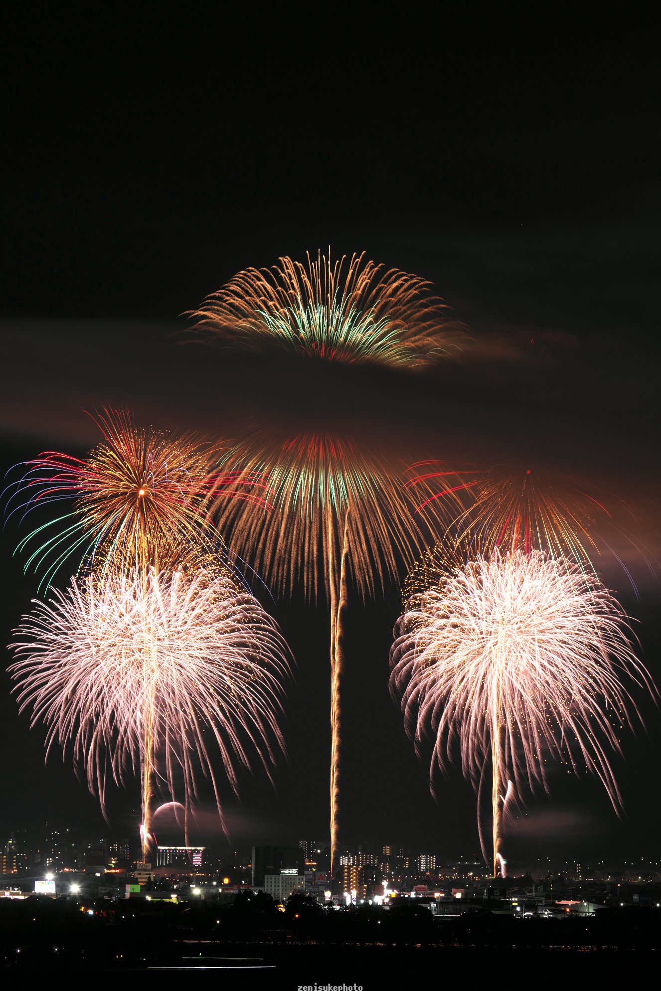 長岡の花火 hqdefault.jpg