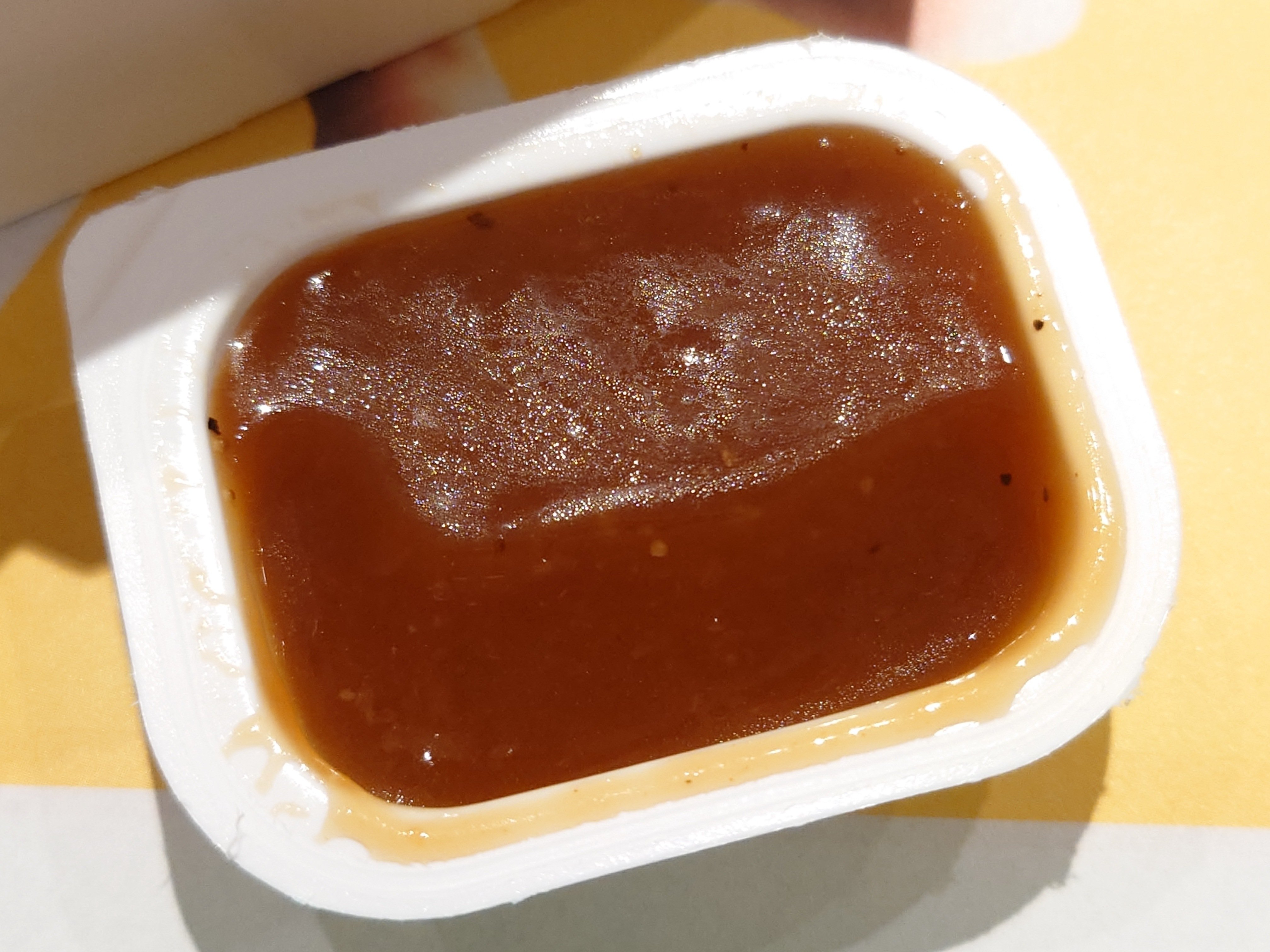 マクドナルド】「油淋鶏風ソース」と「ガーリック＆チーズソース」｜りぜし