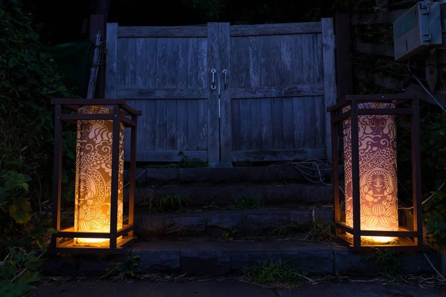 江の島灯籠2025 | SIGMA 17-40mm F1.8+X-T5｜borichan | 旅するカメラ