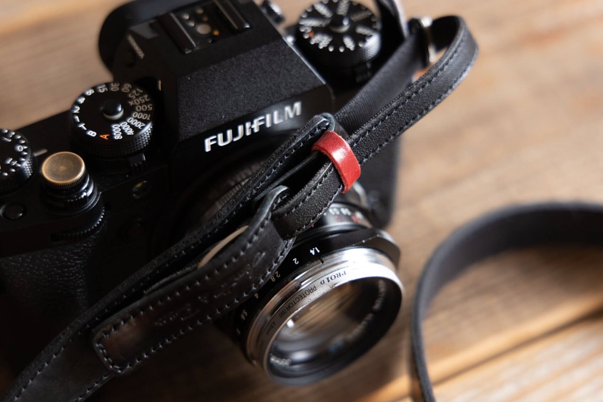 kisou 卉奏 acru アクリュ カシェ・レッタ for LEICA 最高級皮革カメラストラップ Acruの「カシェ・レッタ for LEICA