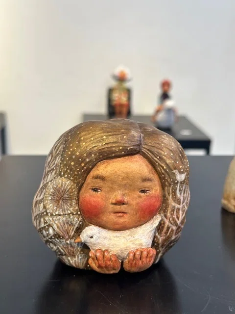 イノチの感触、内なる景色ーClay artist 高橋昭子さんの個展｜エリー・クゥ