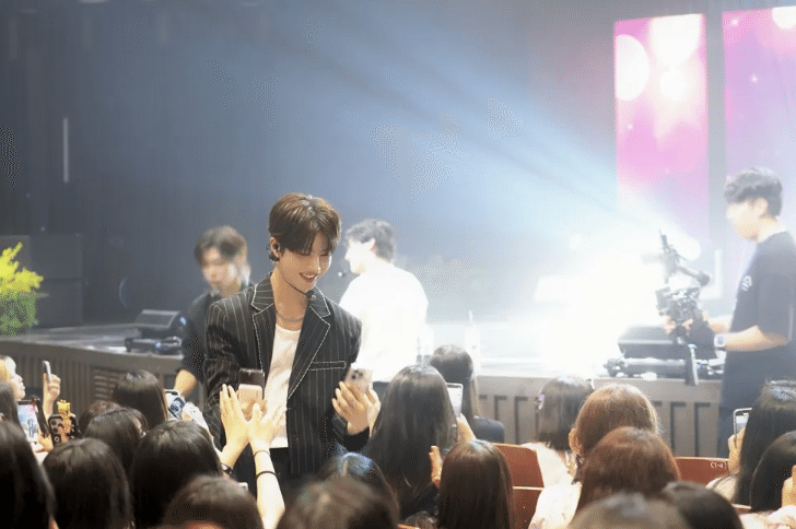 n.ssign 韓国 2周年ファンミ 限定 セット 56982-1131-