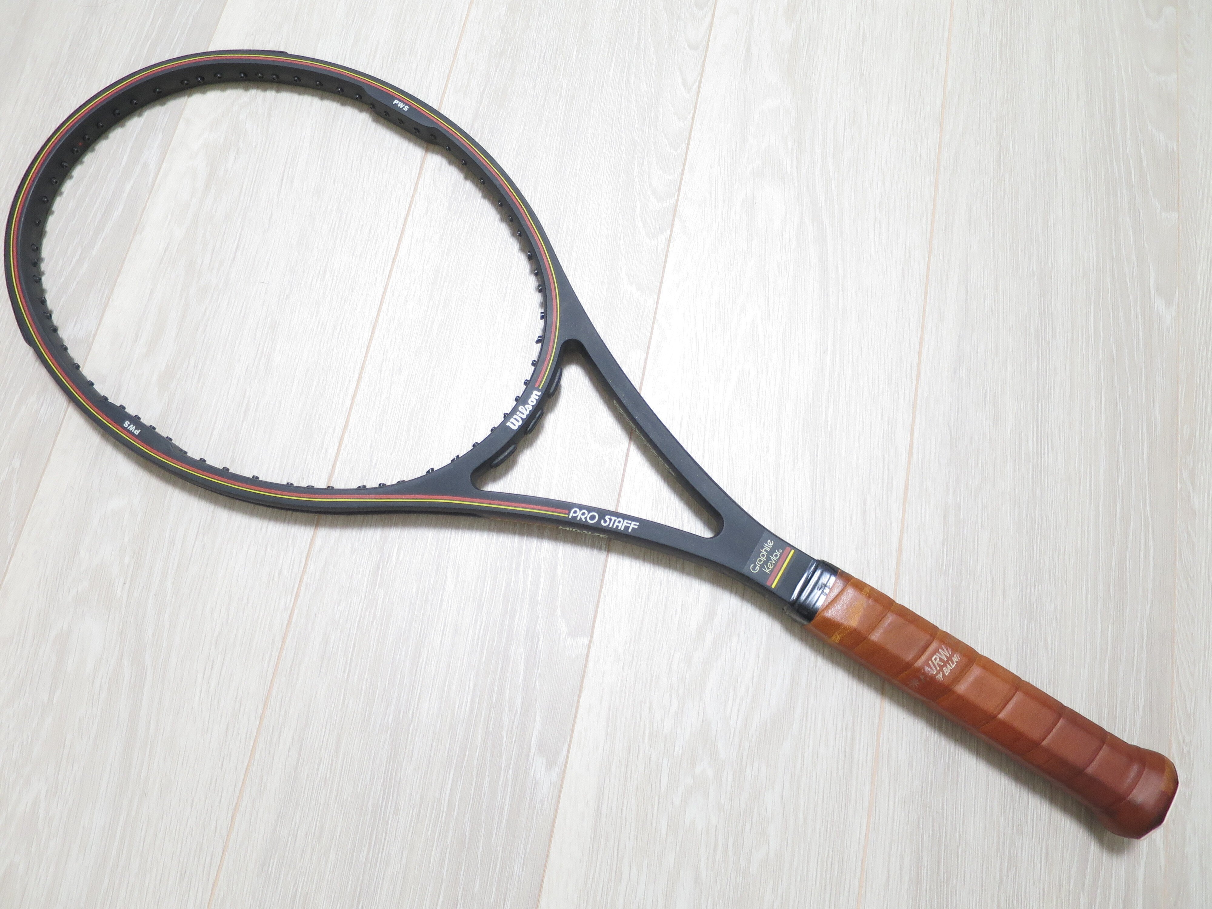★Wilson テニスラケット Pro Staff サンプラス85 ウイルソン テニスラケット | サンプラスモデル - TENNIS PARADISE