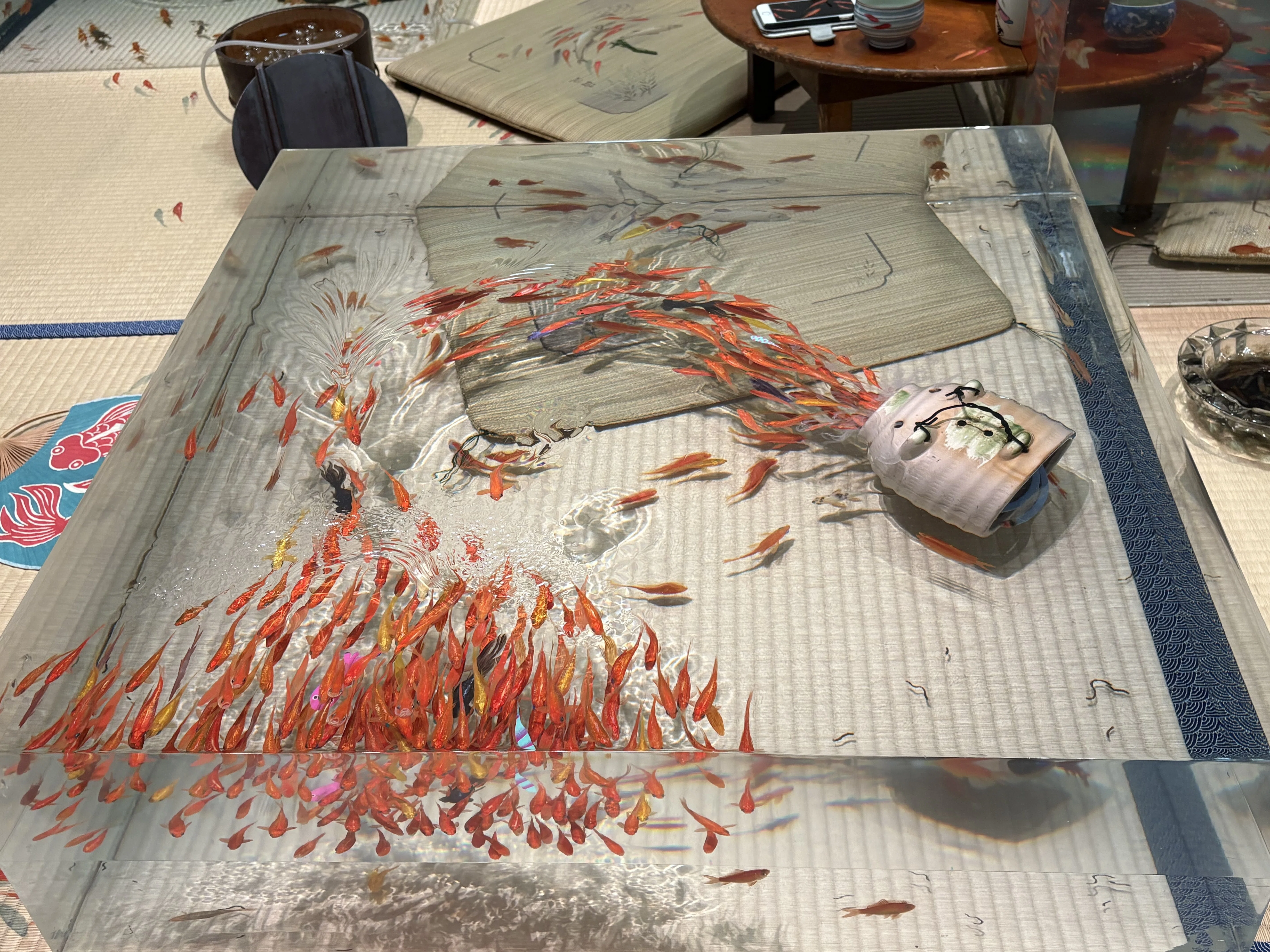 構造考察：BLEACHは魂の金魚展だった。深堀隆介の金魚と、獄頤鳴鳴篇の