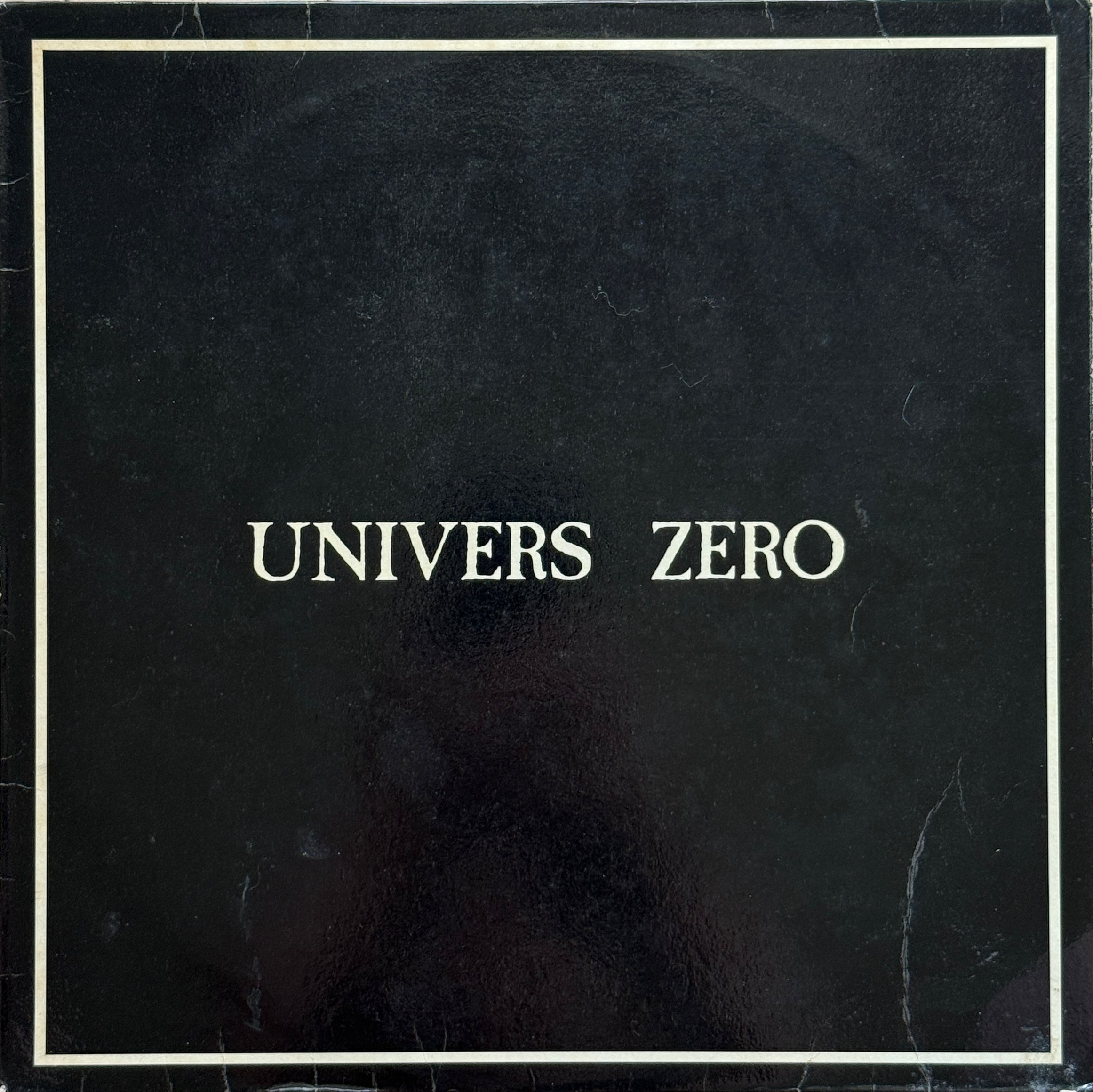 Univers Zero『1313』――ビートの上に築かれた黒き室内楽の神殿｜店長