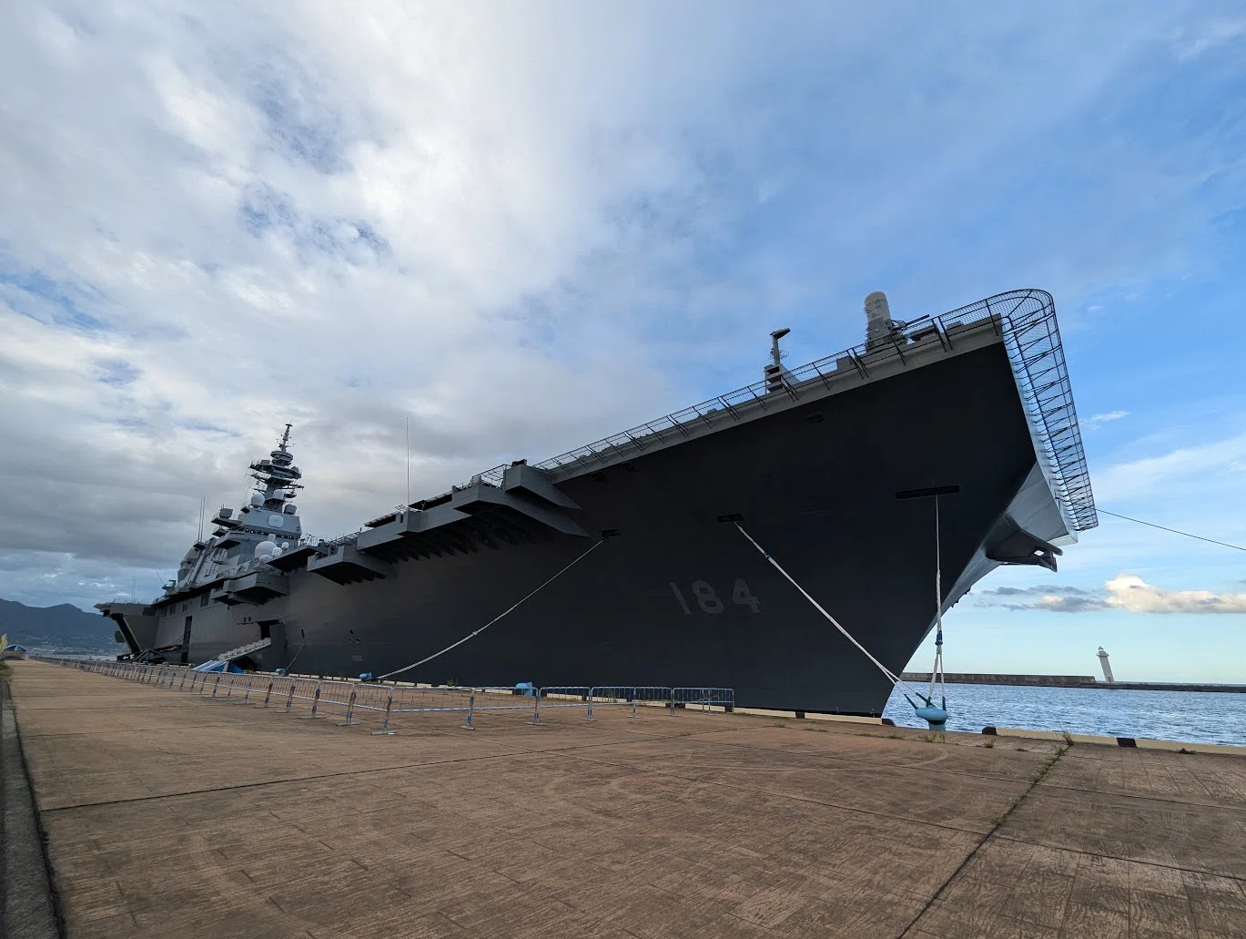事実上の空母”護衛艦かが：別府湾にやってきた篇｜後藤 暢子