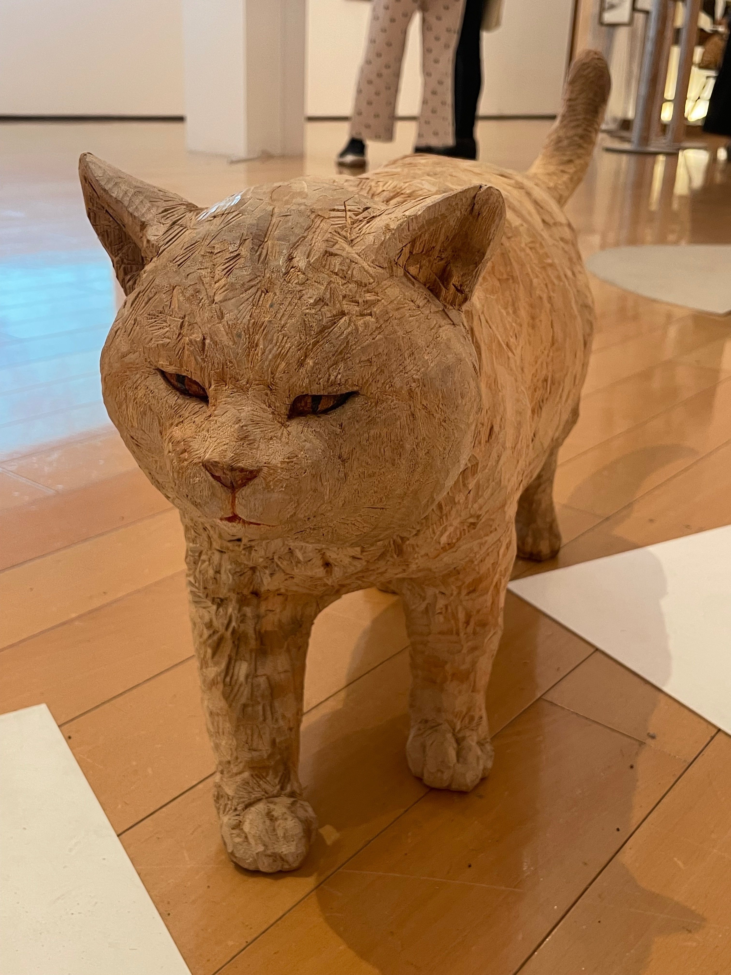 水曜日の小旅行。はしもと みお 木彫展へ｜茶色いクマ