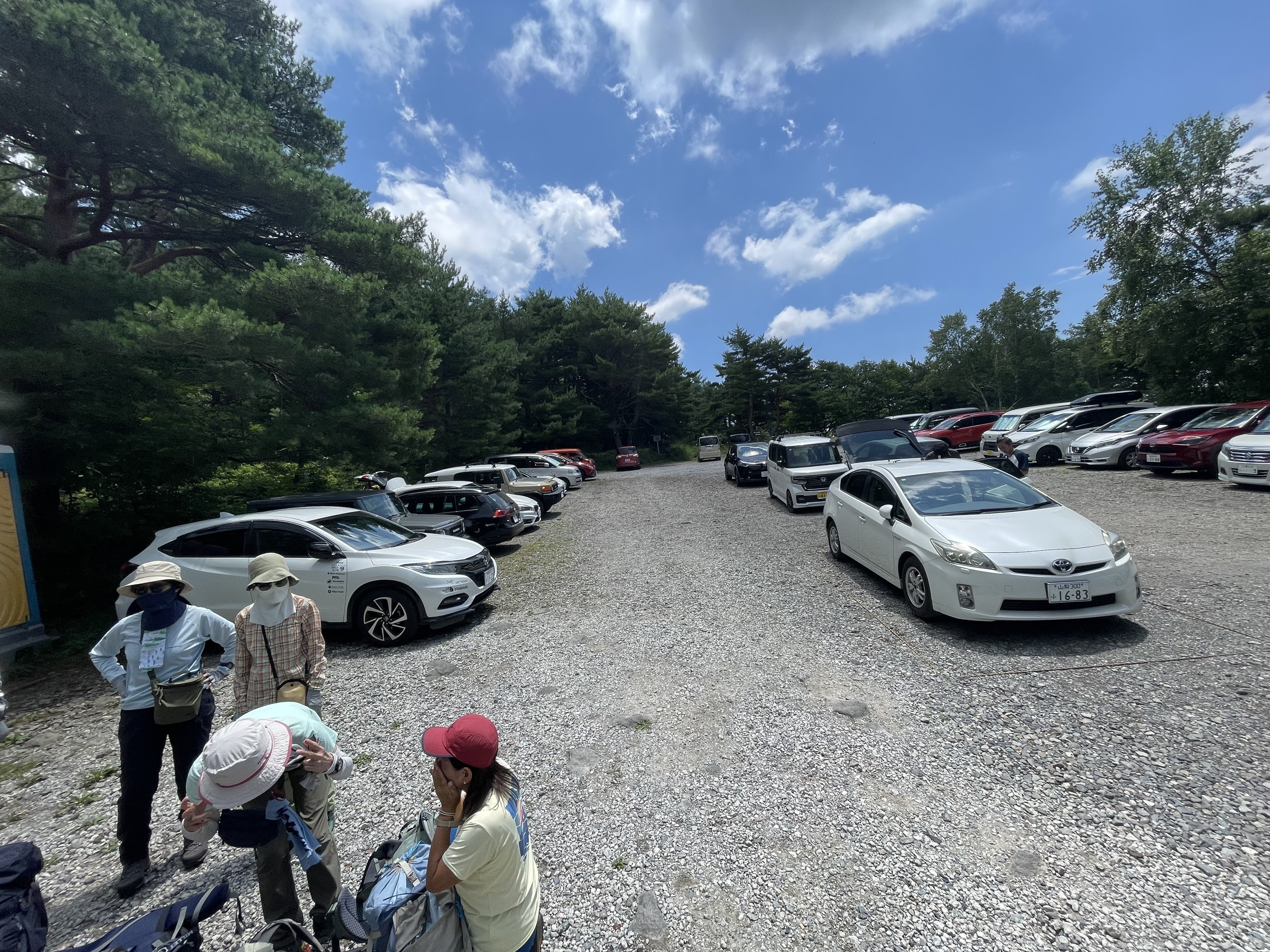 あいれふハイキングクラブの方々と八ヶ岳南北縦走へ！｜ラリーグラス