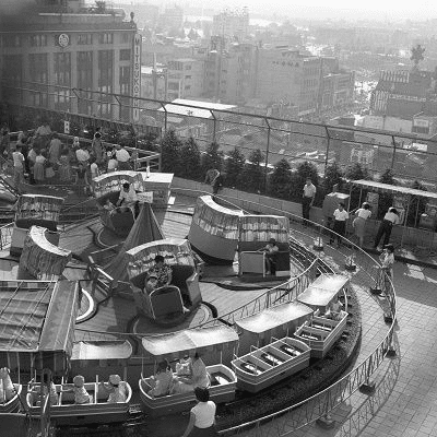 📺昭和のトリビア：『屋上遊園地』！デパートの最上階にあった夢の国