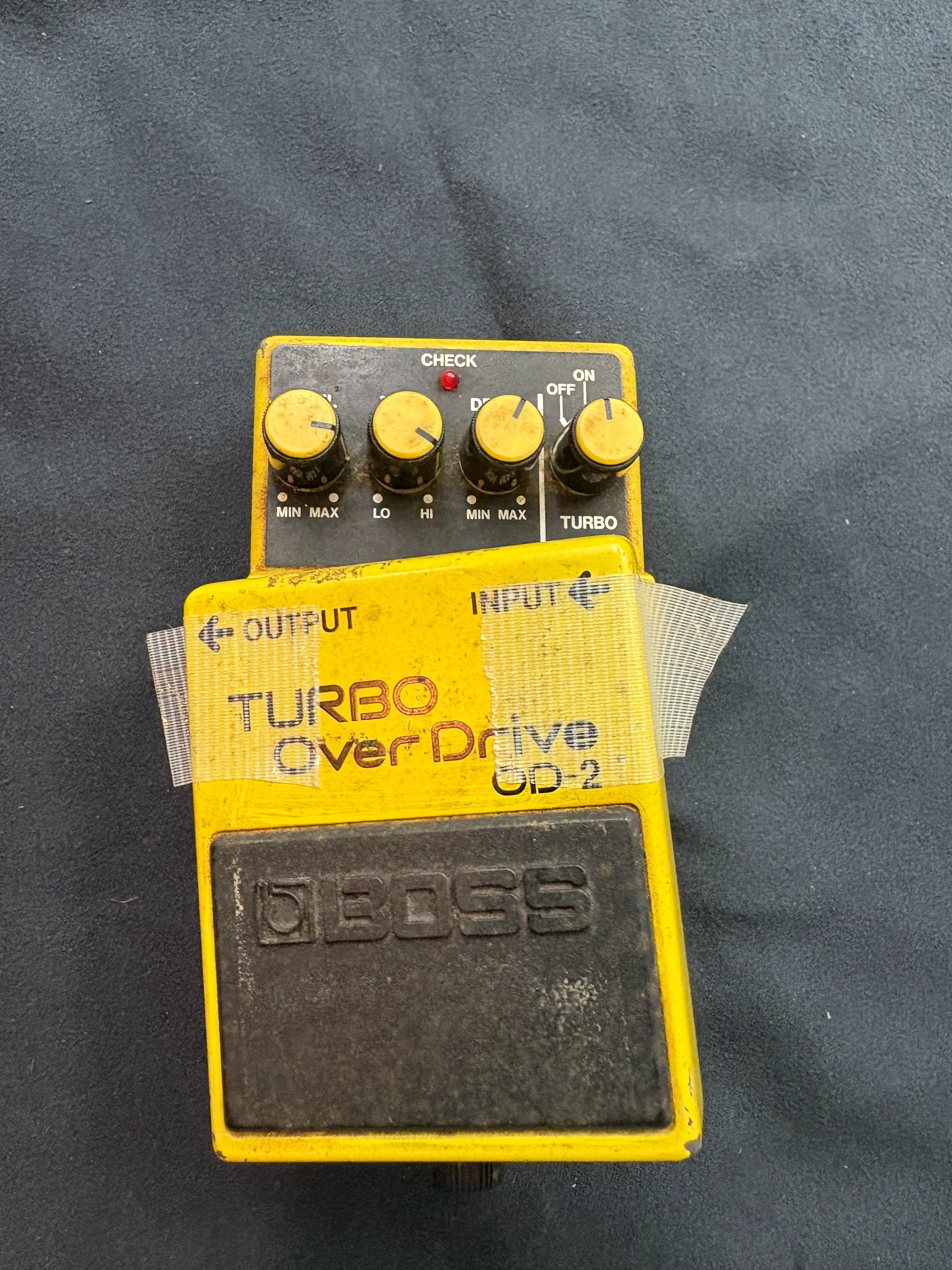 ★BOSS OD-2 エフェクター レビュー】BOSSの隠れた名機かも！？OD-2 TURBO Over Driveを