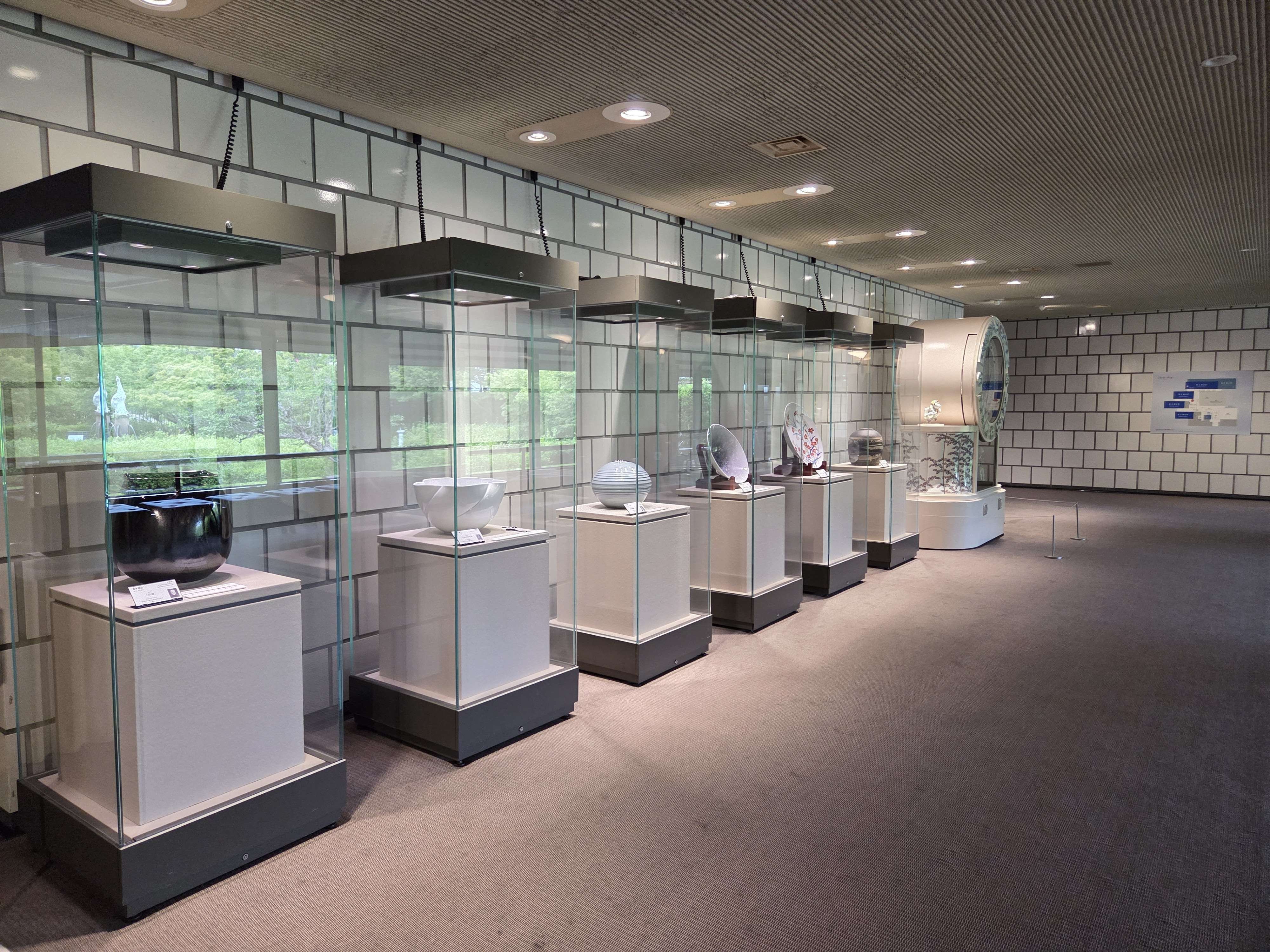 やきもの専門の美術館【佐賀県立九州陶磁文化館】【見学記】｜ヤマガ